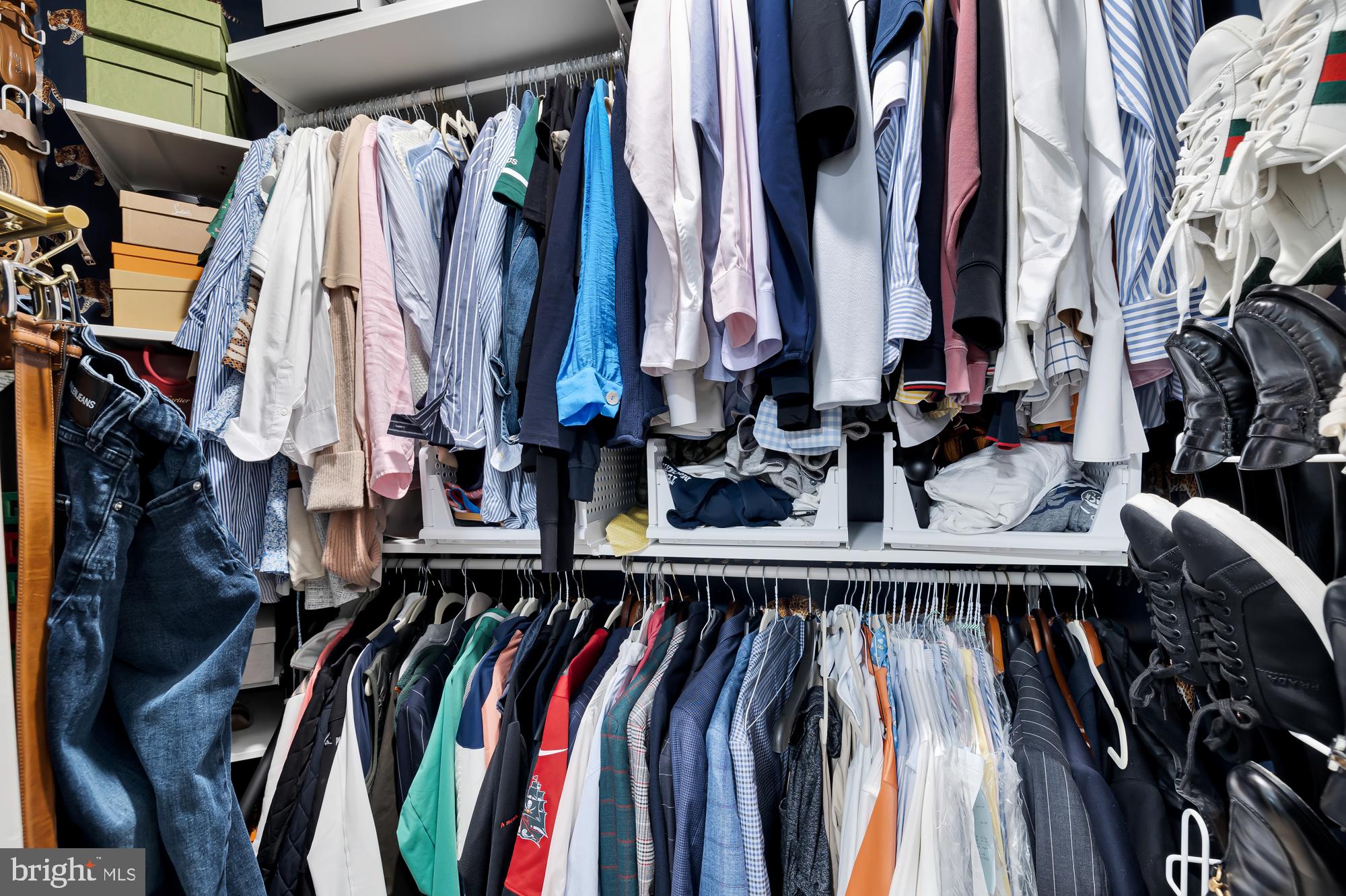 LILLIAN COURT AT TYSONS 11 - Residential Lease