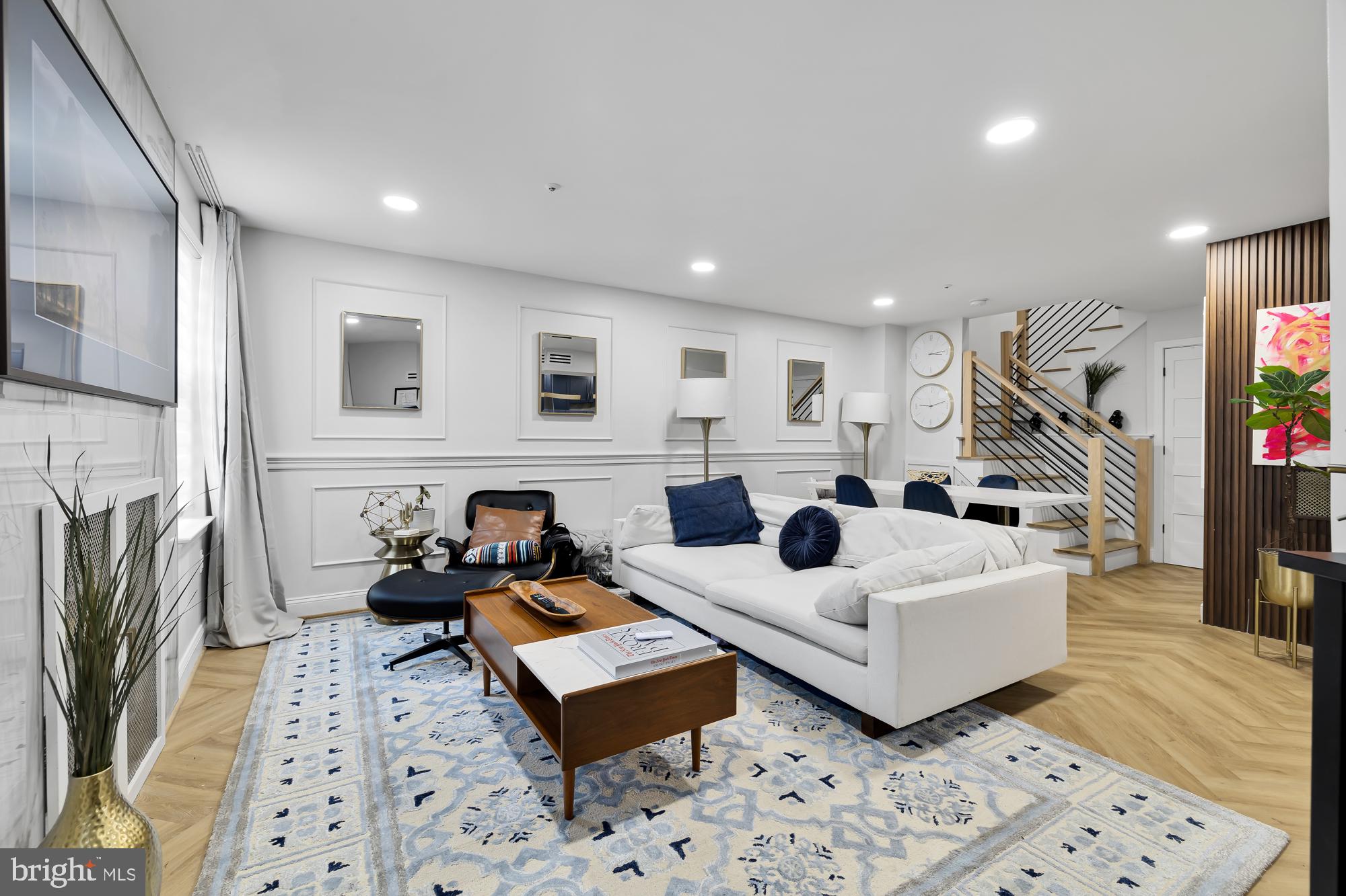 LILLIAN COURT AT TYSONS 11 - Residential Lease