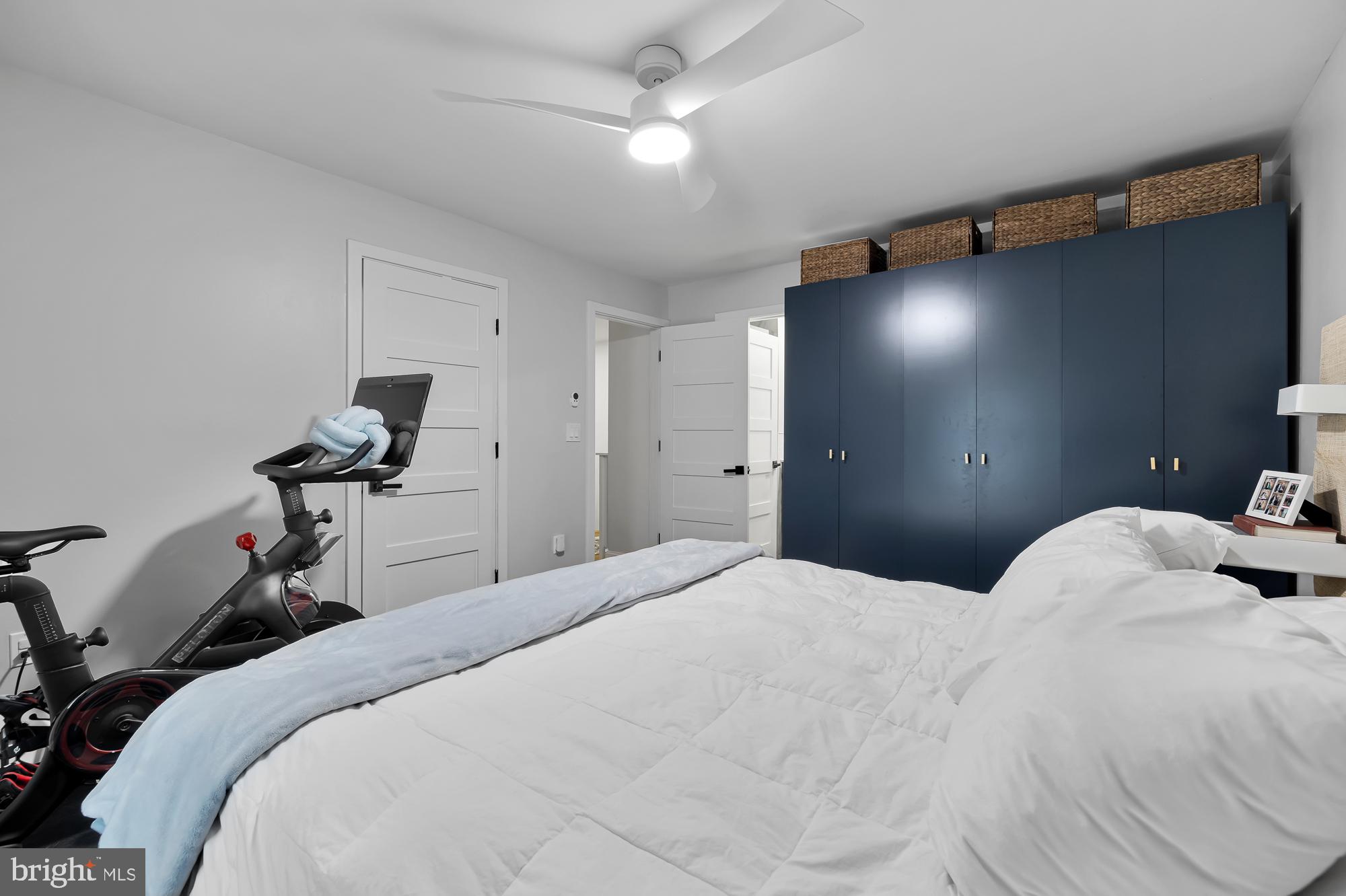 LILLIAN COURT AT TYSONS 11 - Residential Lease