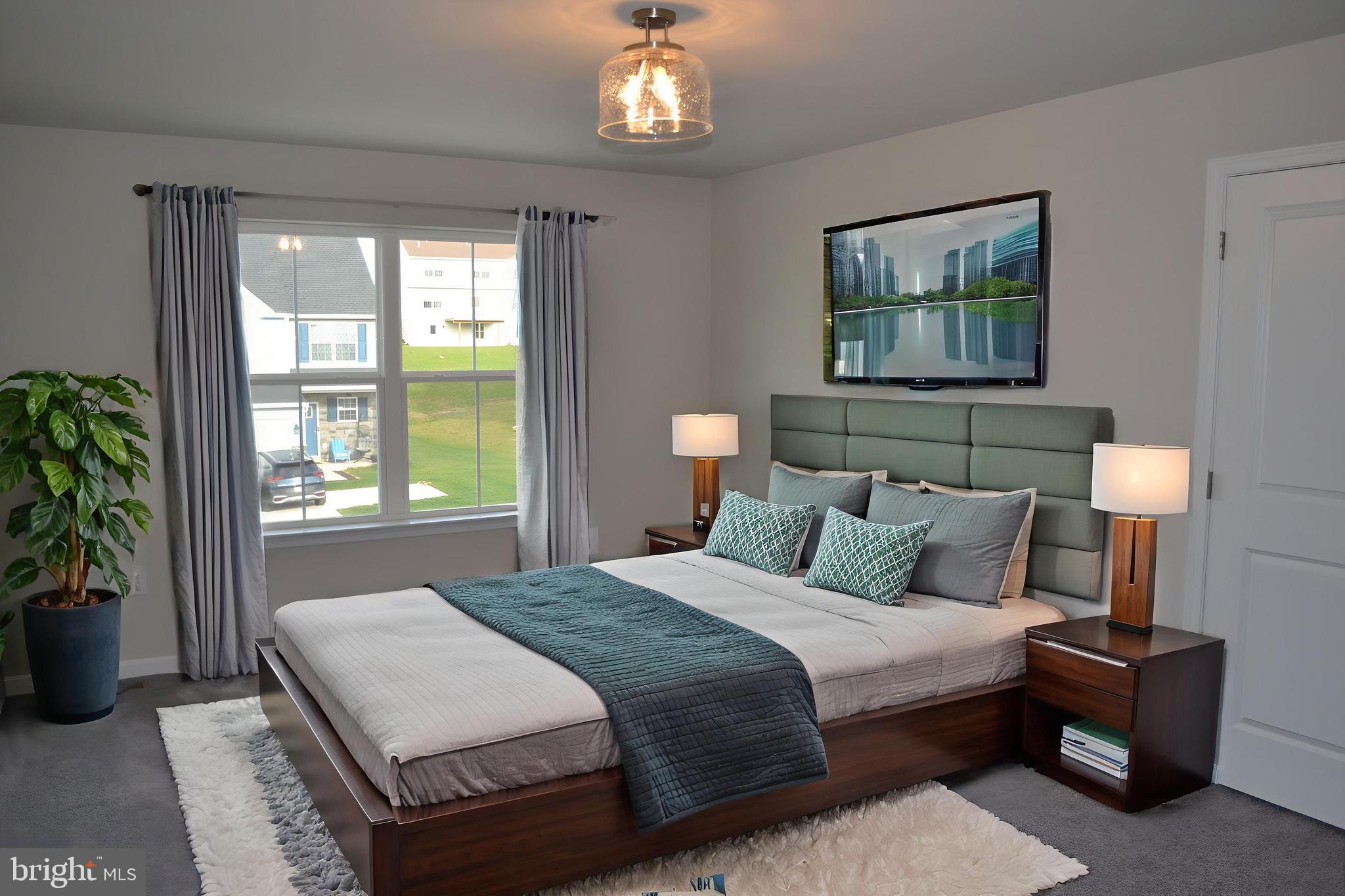 MCINTOSH FARMS - Residential