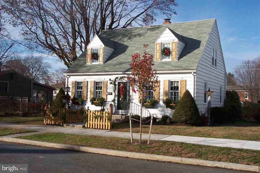 Picture perfect cape cod on extra large nicely landscaped lot near Shaffner Park. Home has been completely renovated. Replacement windows throughout, totally rewired & re-plumbed, fully insulated, new furnace, AC & roof in '97. Beautiful hardwood floors in LR, 1st floor bedroom is currently the den, a formal dining room, whirlpool tub in 1st floor bath, charming kitchen and new patio. Absolutely a must see!