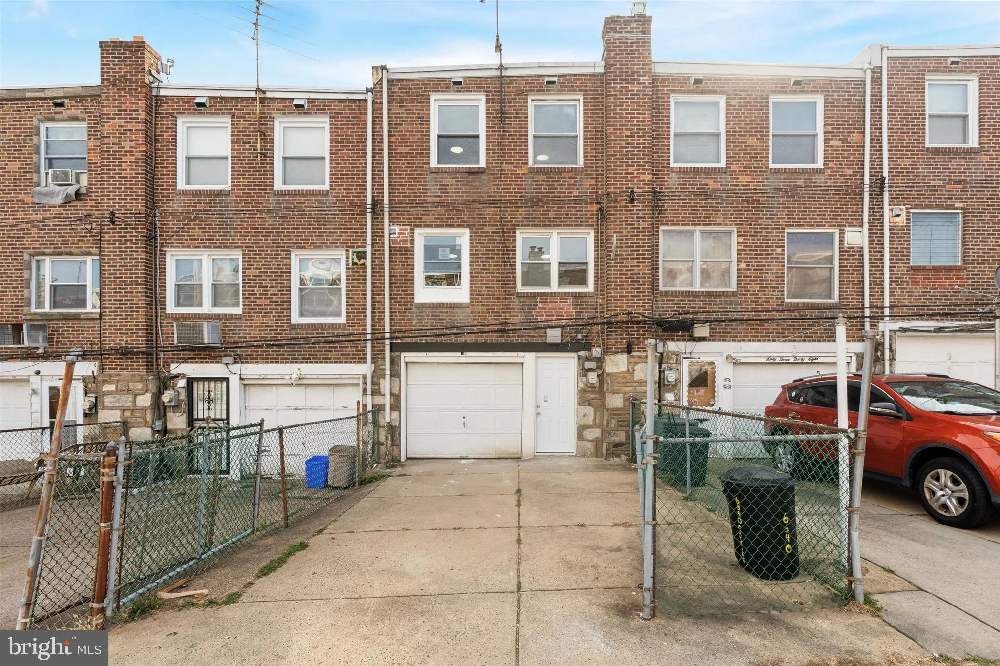 Philadelphia, Pennsylvania 19149, United States, 3 Bedrooms Bedrooms, ,2 BathroomsBathrooms,Residential,Active,242344