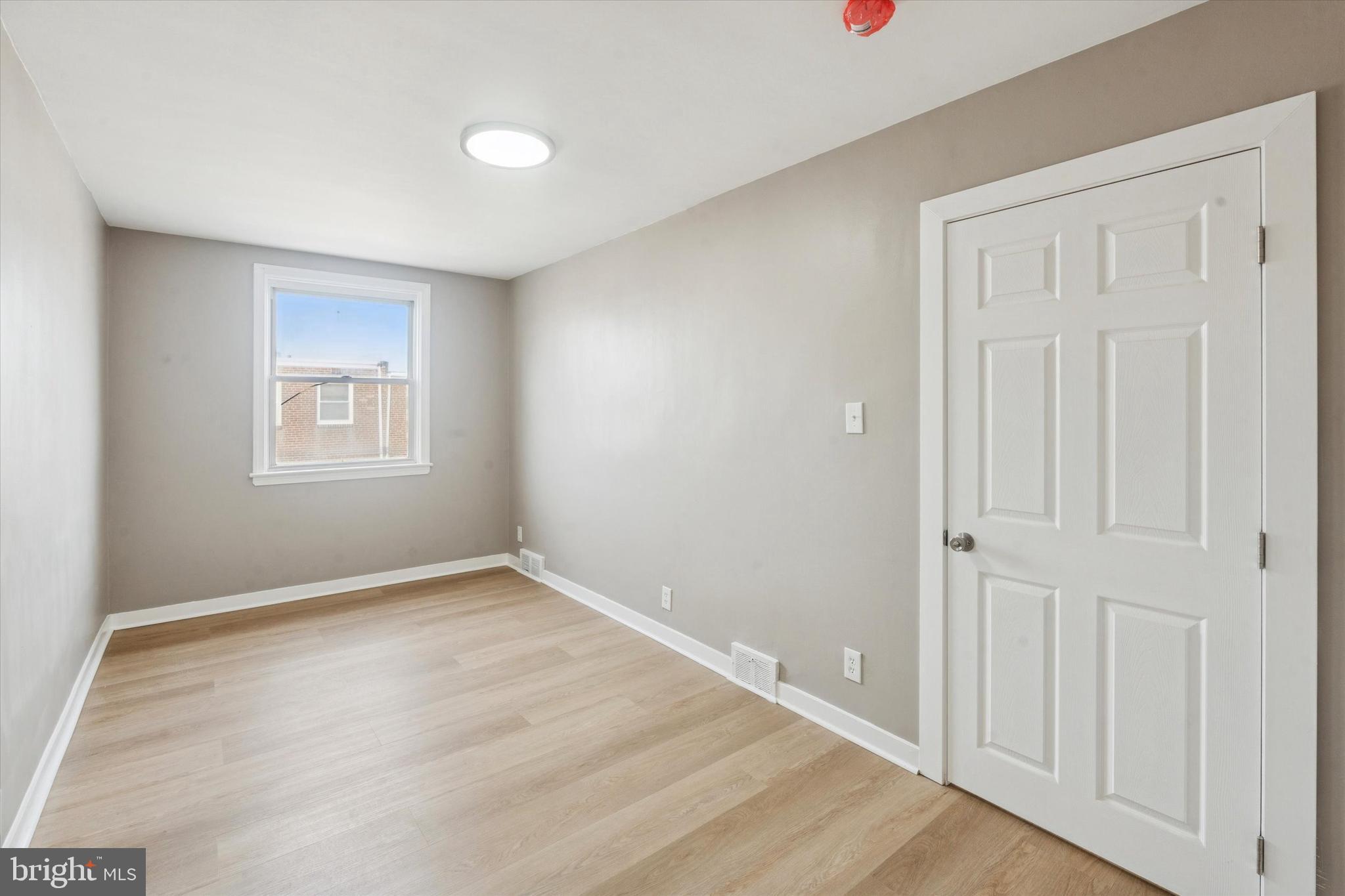 MAYFAIR - Residential