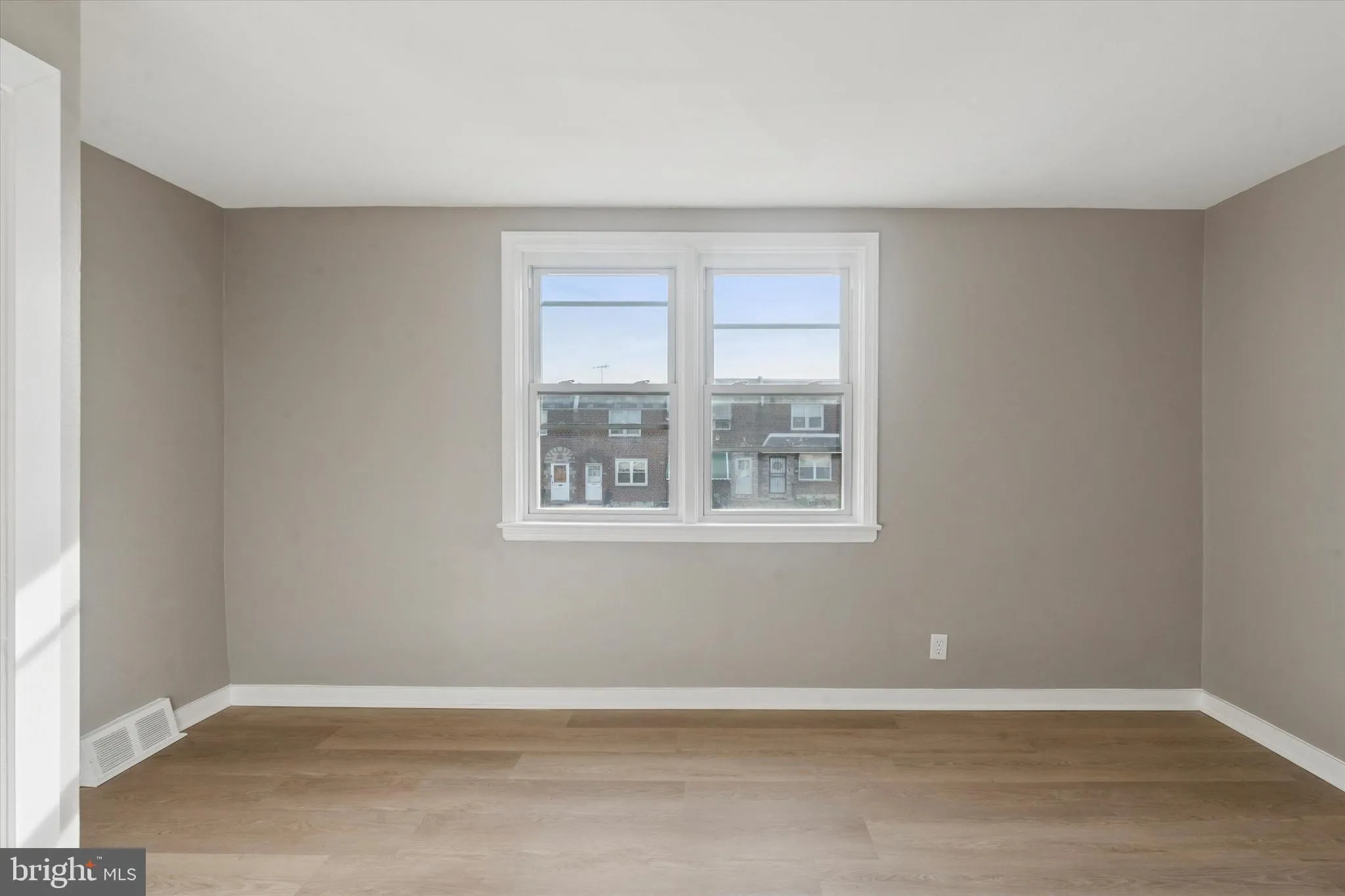 Philadelphia, Pennsylvania 19149, United States, 3 Bedrooms Bedrooms, ,2 BathroomsBathrooms,Residential,Active,242344