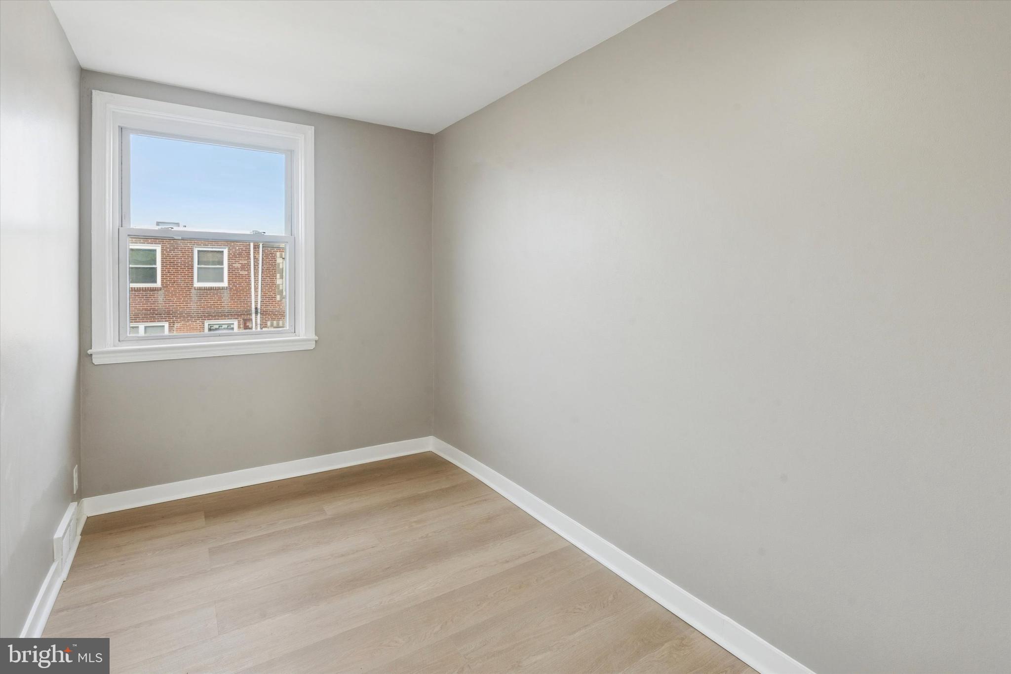 MAYFAIR - Residential