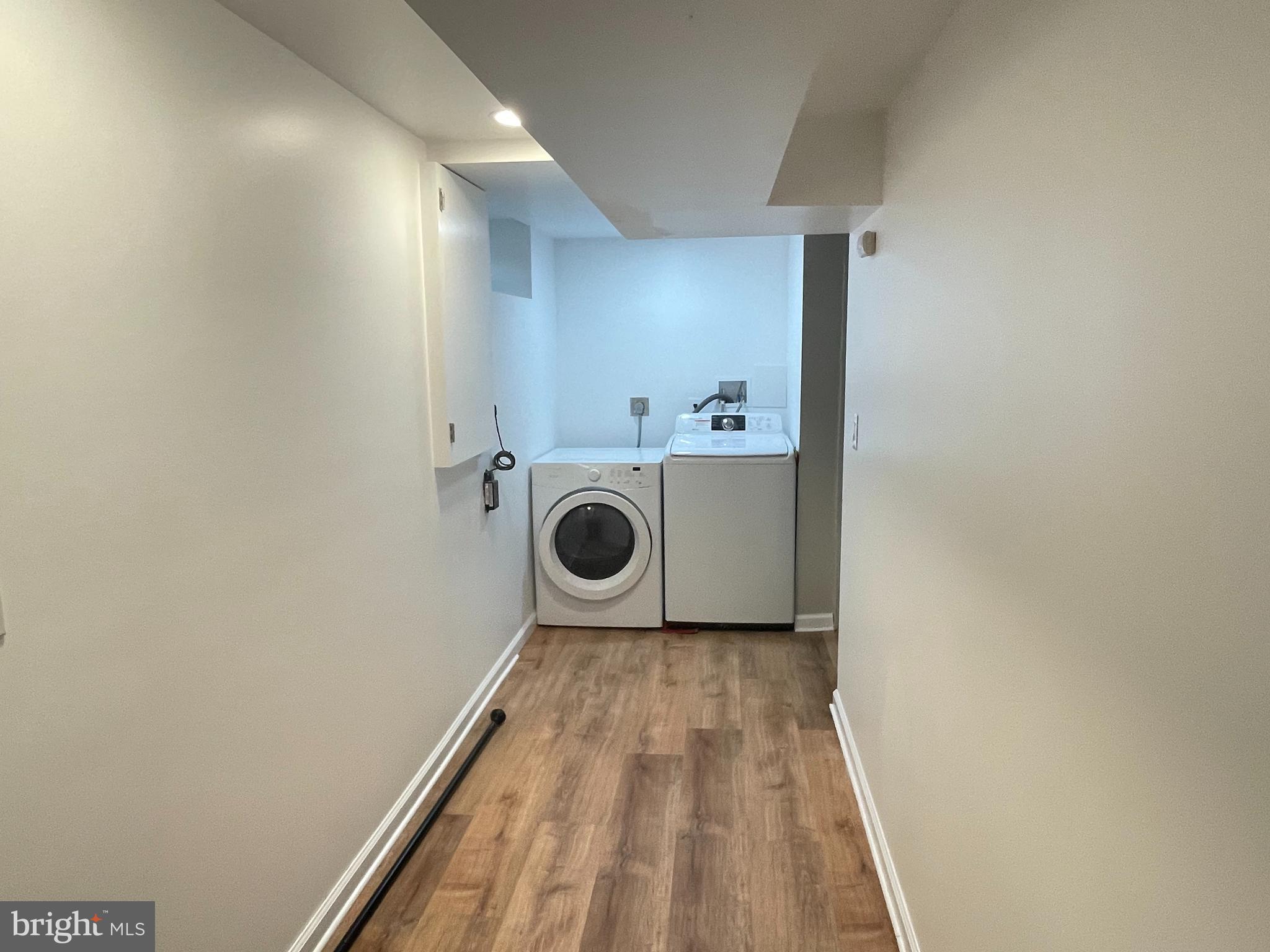 DONNYBROOK - Residential Lease