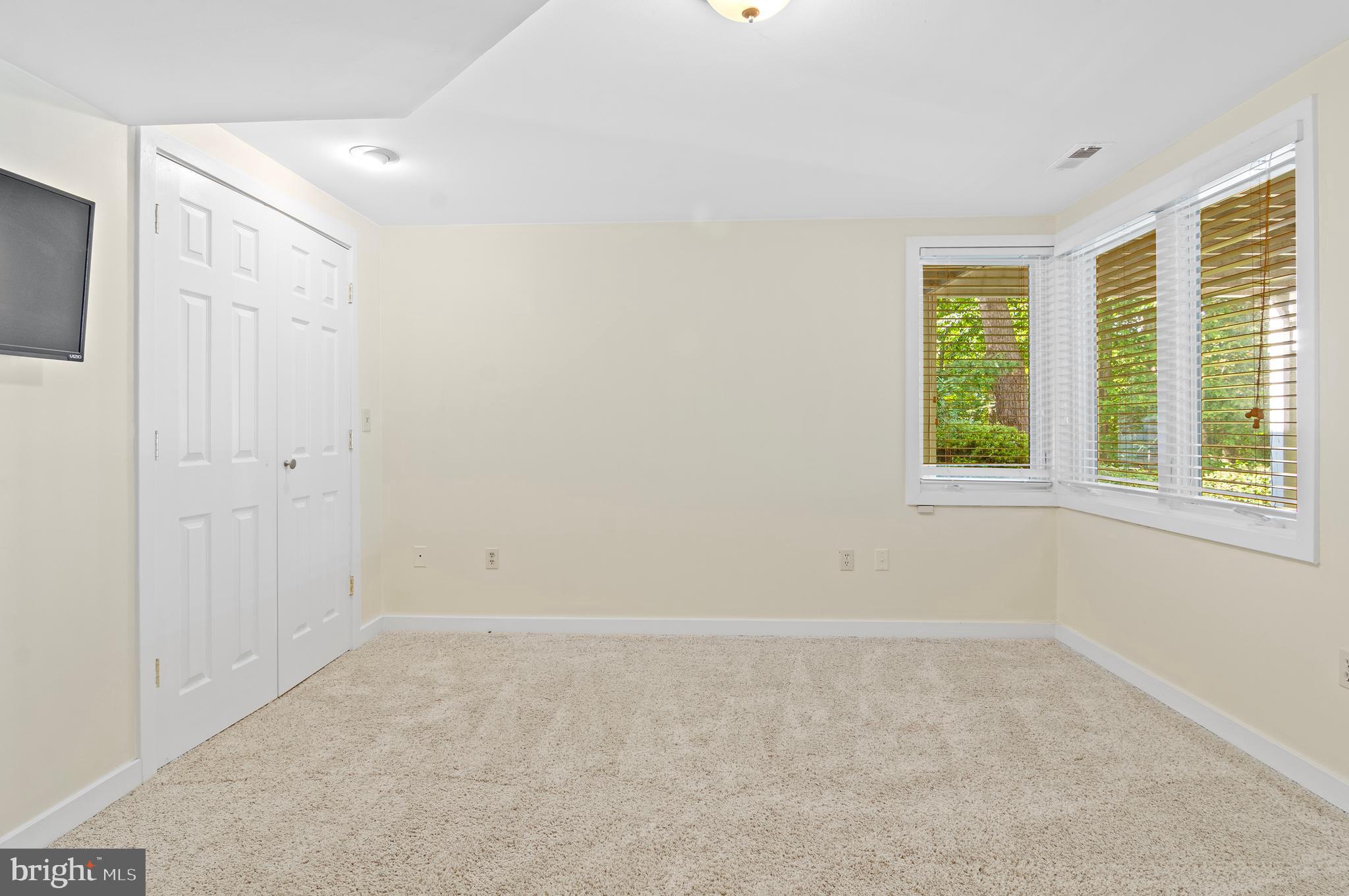 DOWNS ON THE SEVERN - Residential