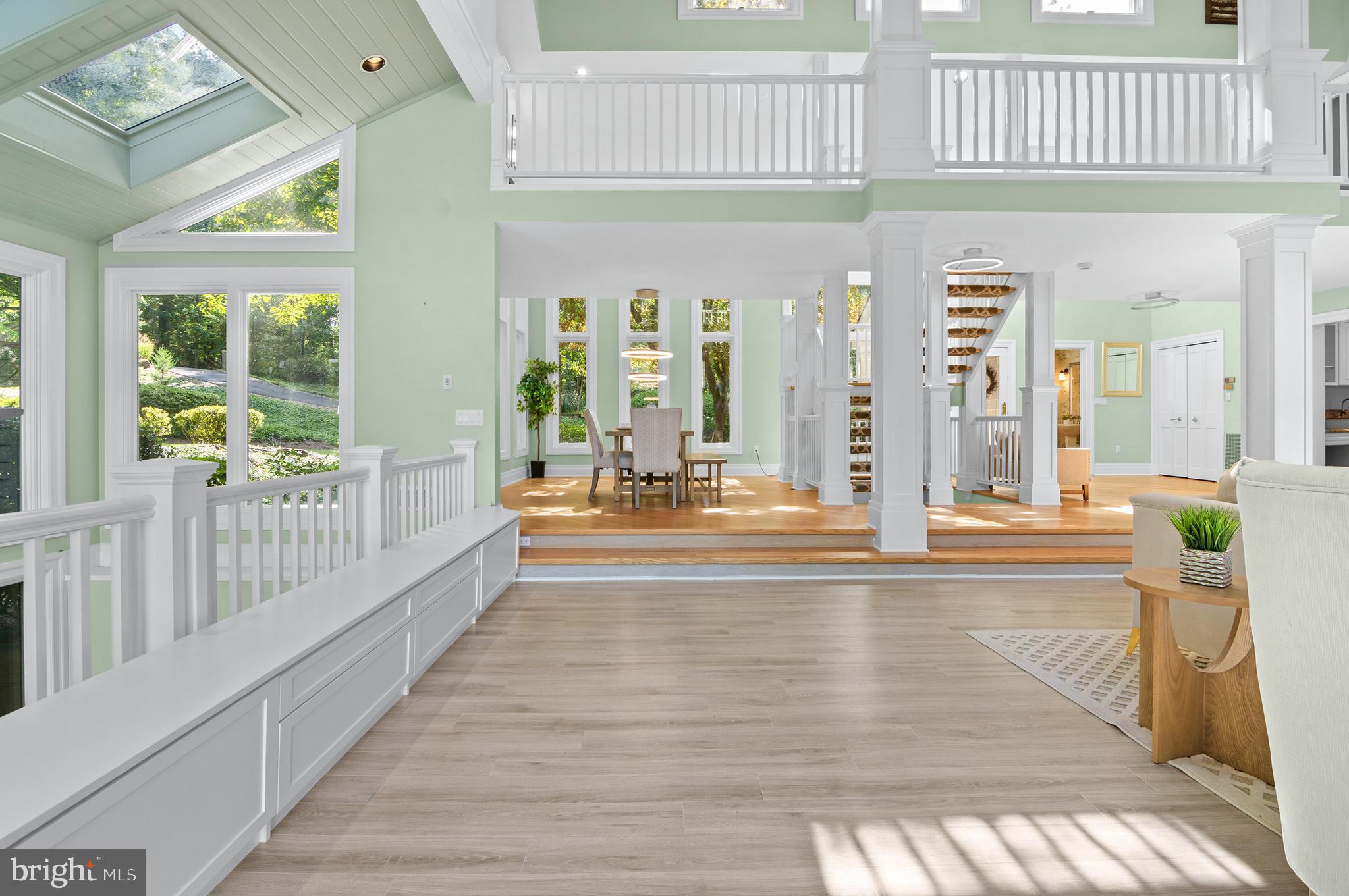 DOWNS ON THE SEVERN - Residential