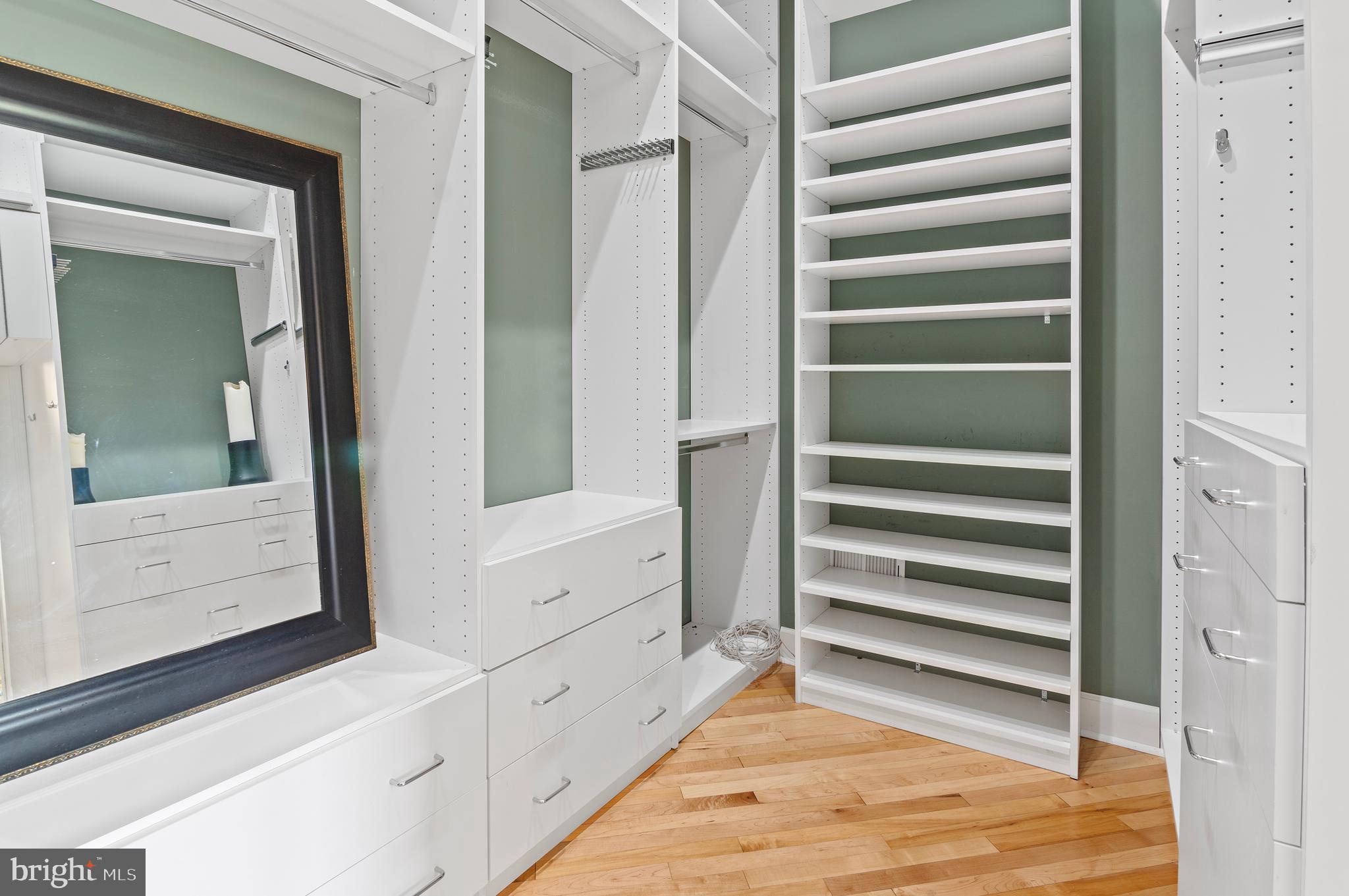 DOWNS ON THE SEVERN - Residential