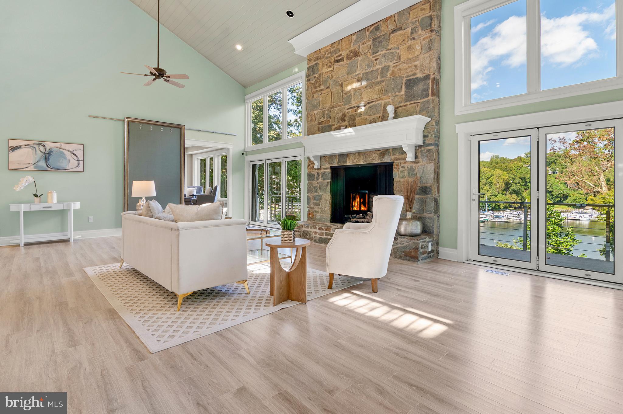 DOWNS ON THE SEVERN - Residential