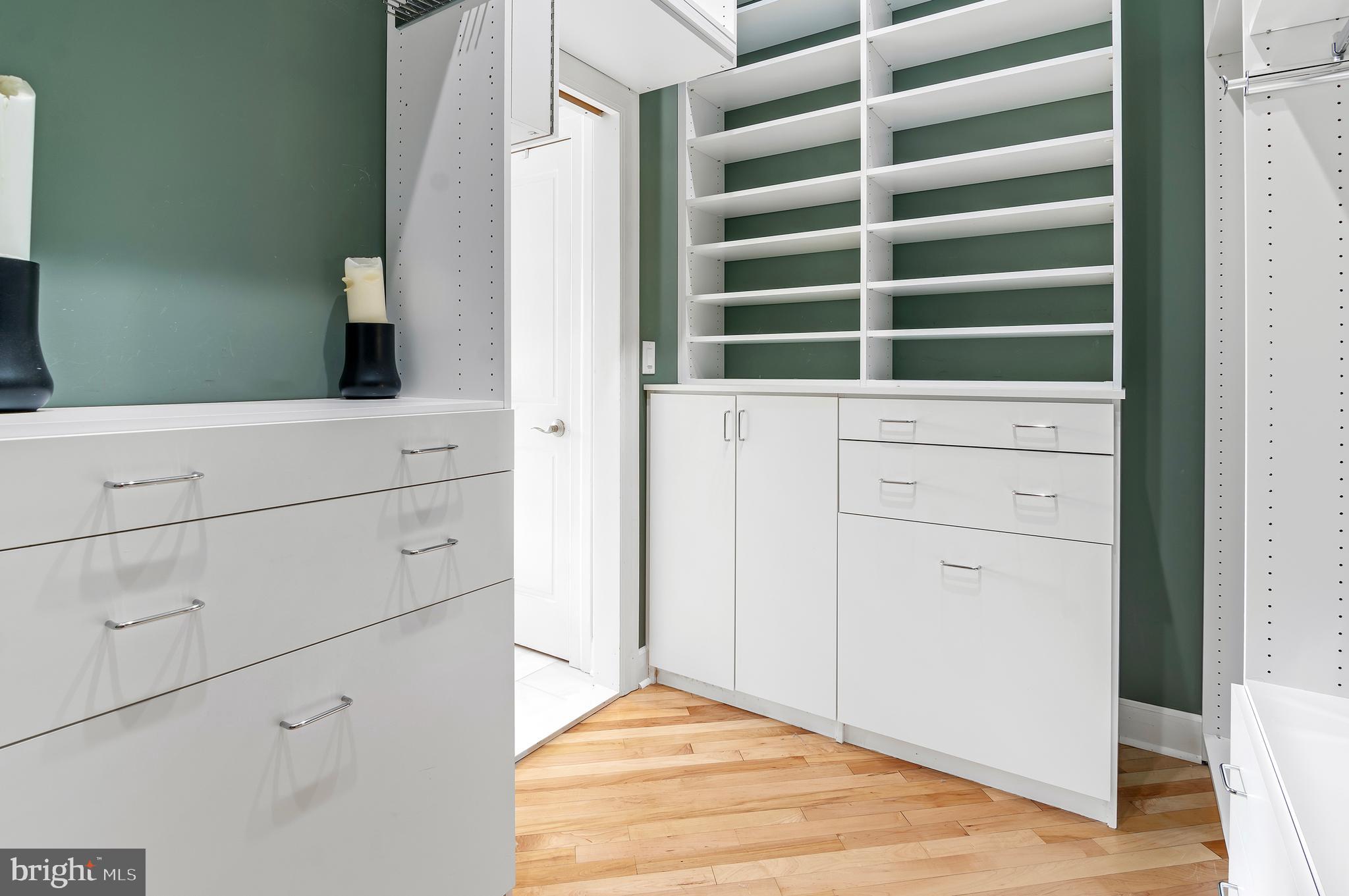 DOWNS ON THE SEVERN - Residential