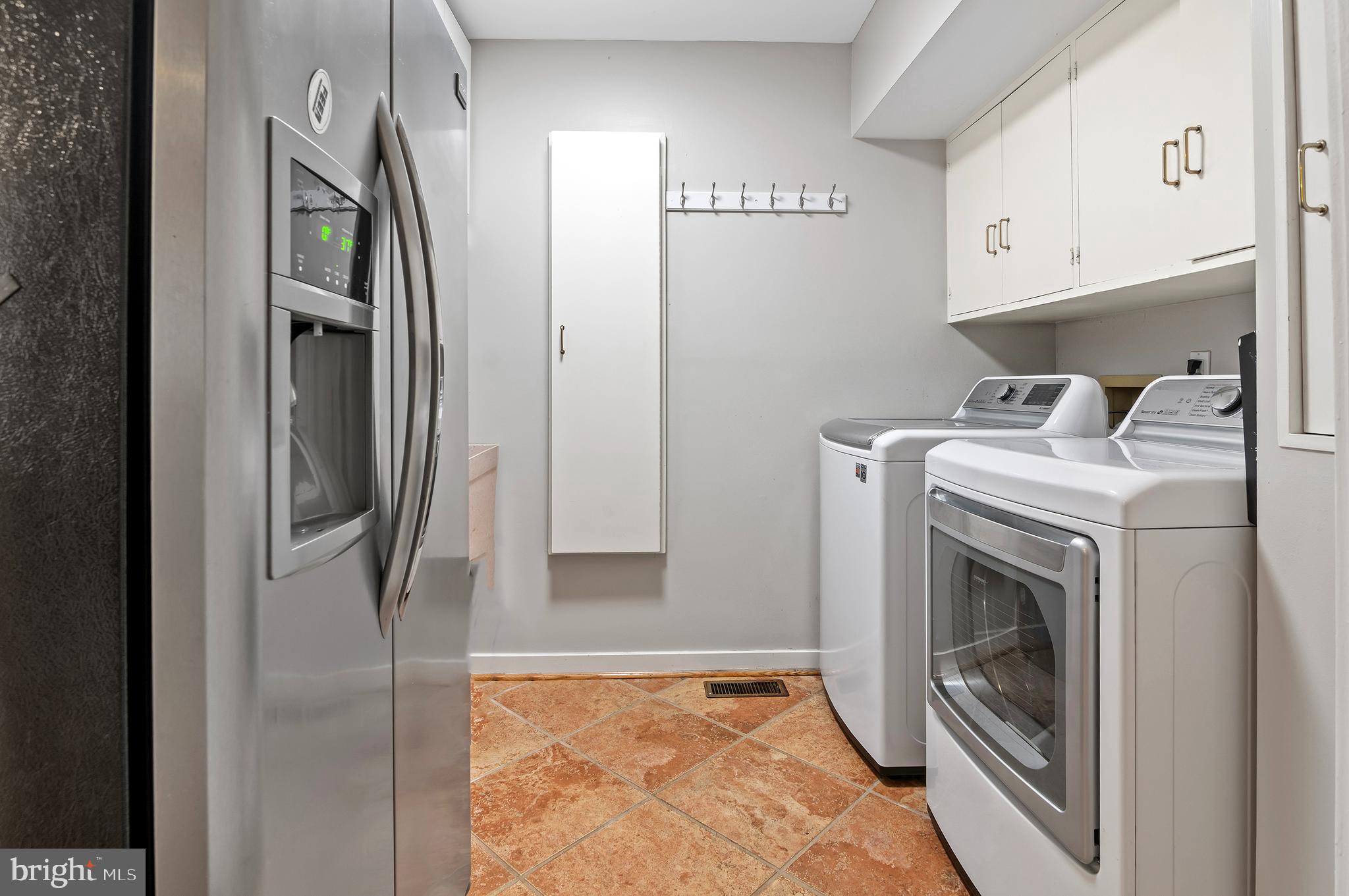 DOWNS ON THE SEVERN - Residential