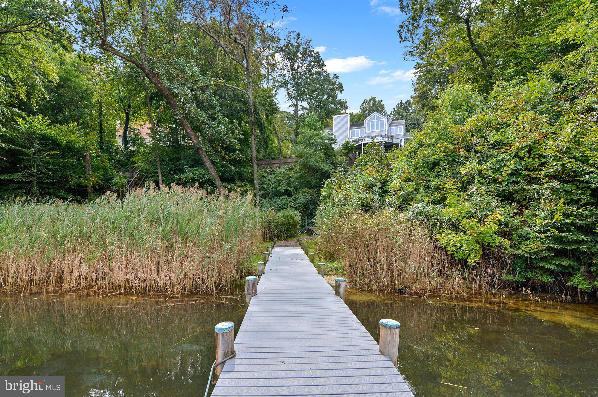 DOWNS ON THE SEVERN - Residential