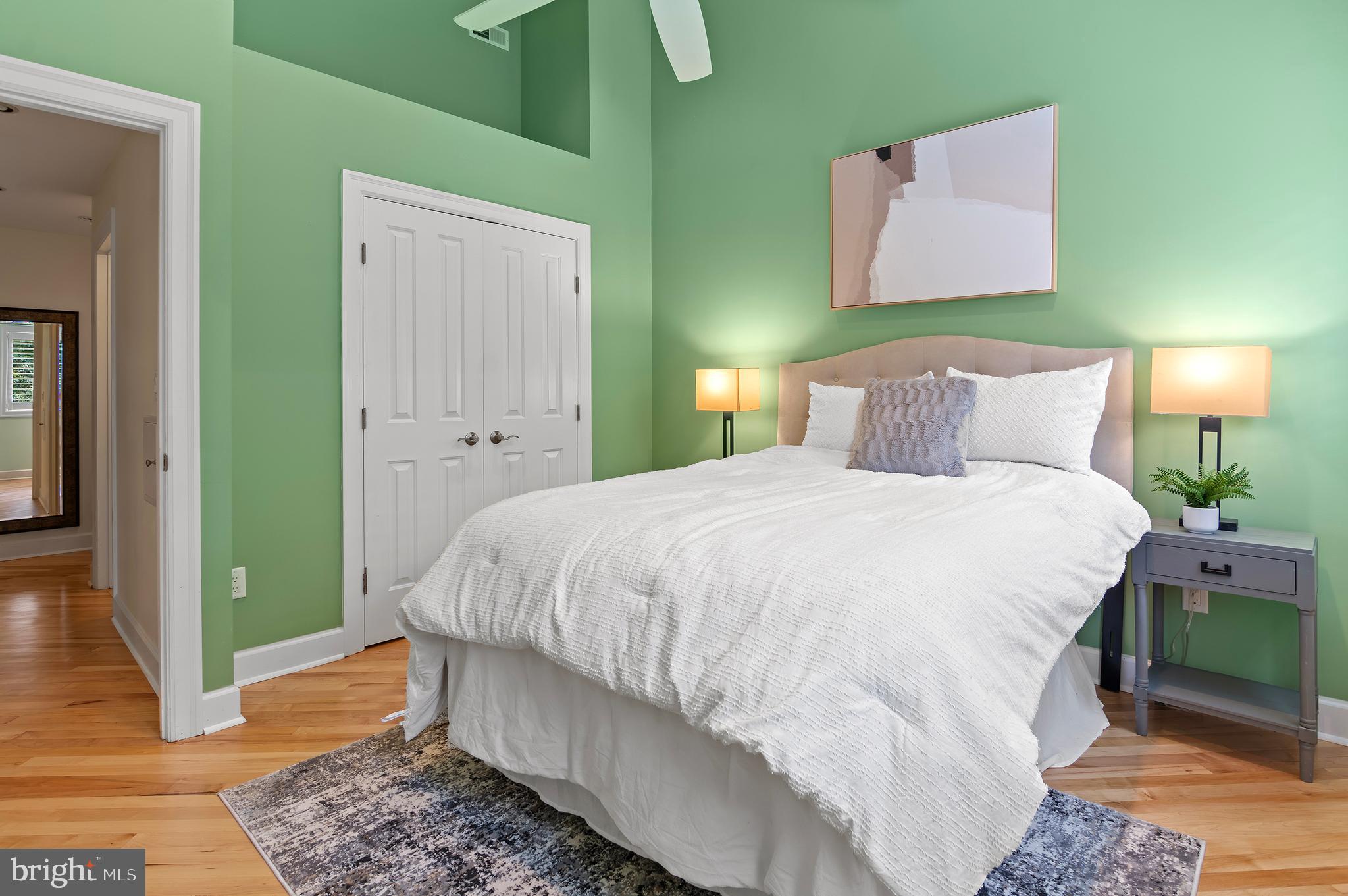 DOWNS ON THE SEVERN - Residential