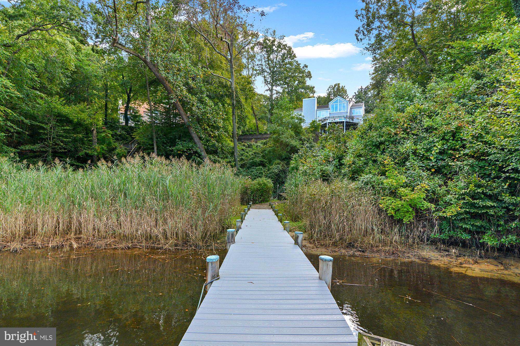 DOWNS ON THE SEVERN - Residential
