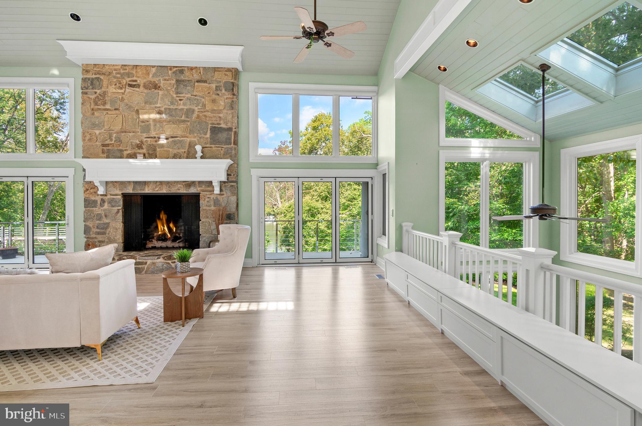 DOWNS ON THE SEVERN - Residential