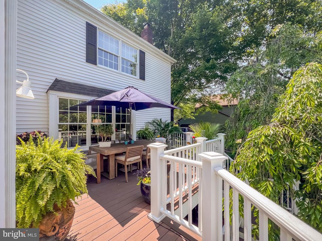 LAKEVIEW ESTS - Residential