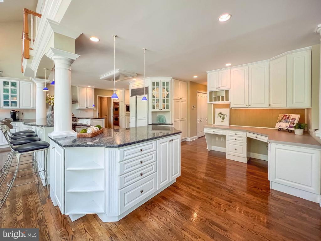 LAKEVIEW ESTS - Residential