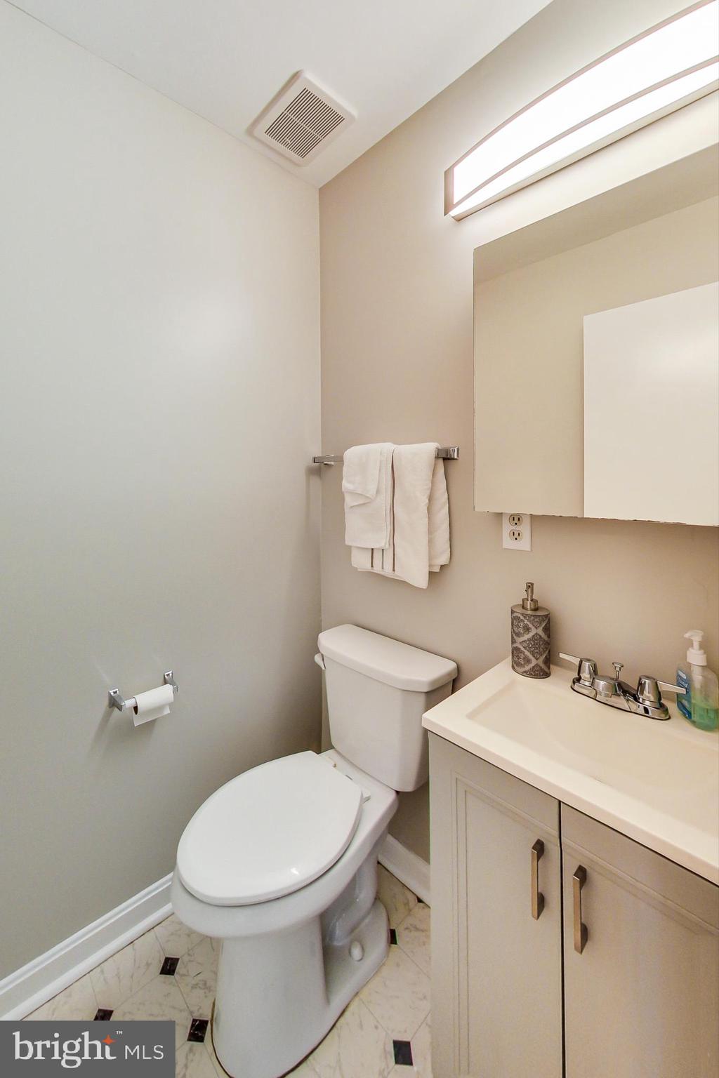 BURKE MANOR - Residential