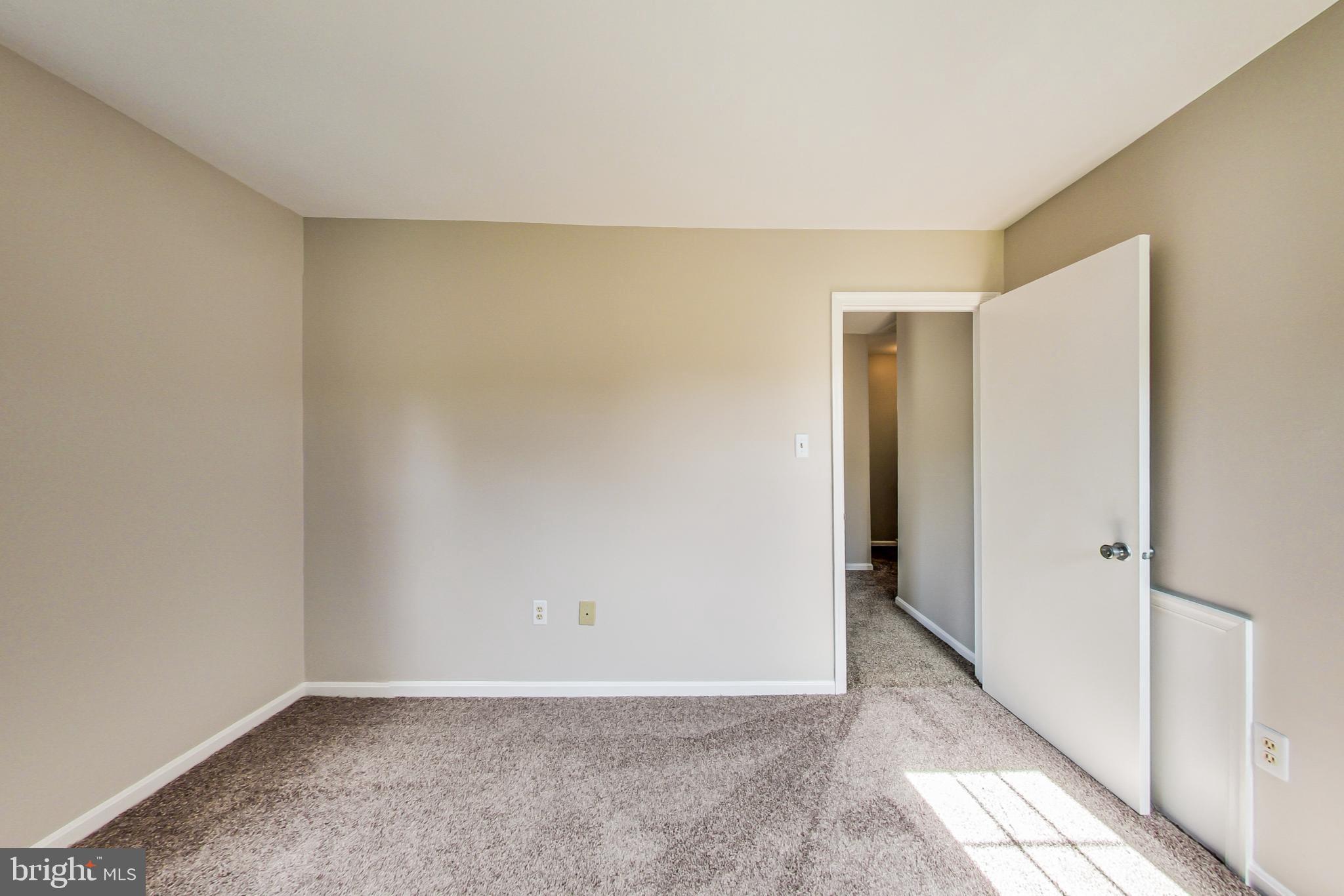 BURKE MANOR - Residential