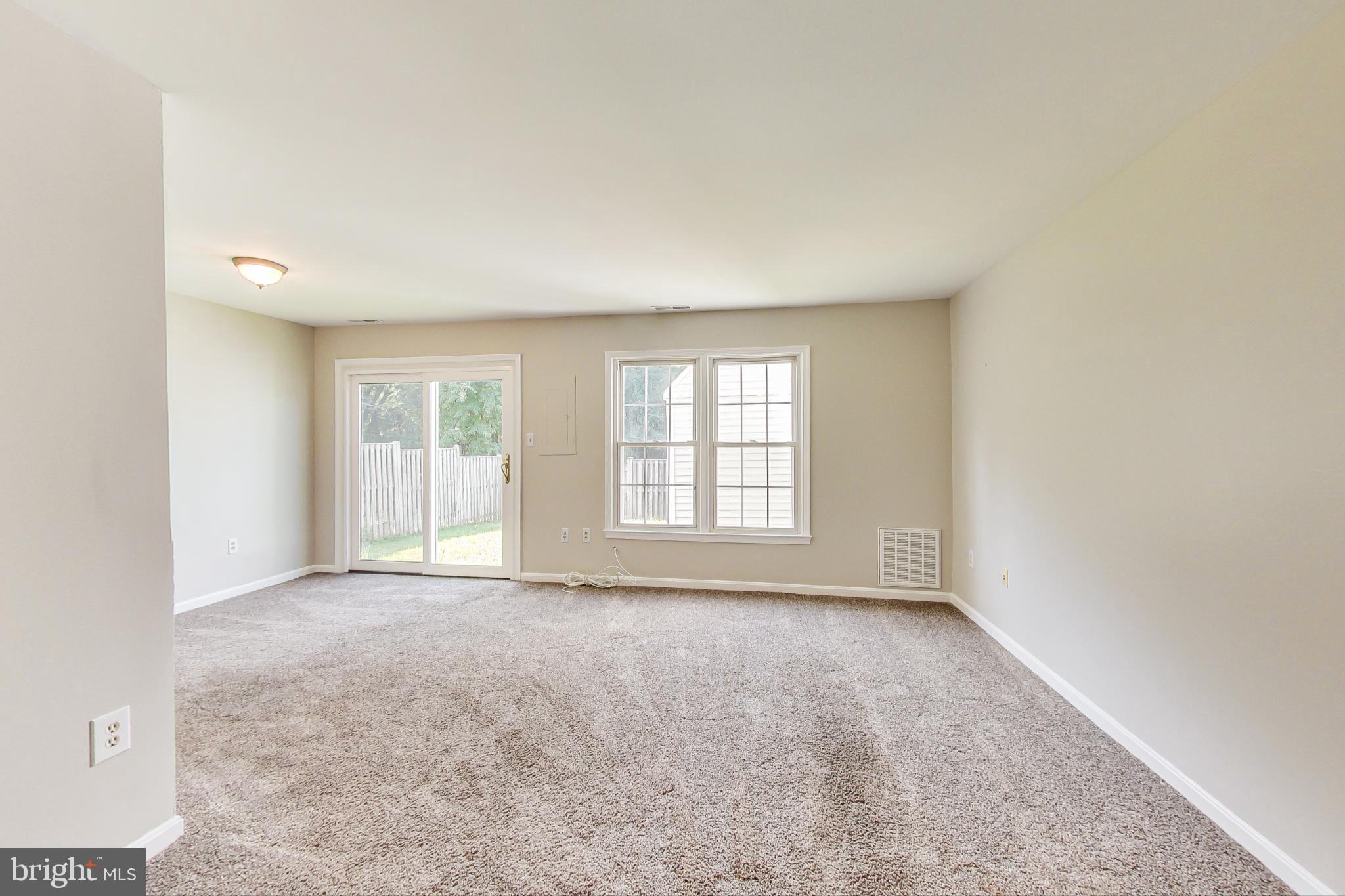 BURKE MANOR - Residential