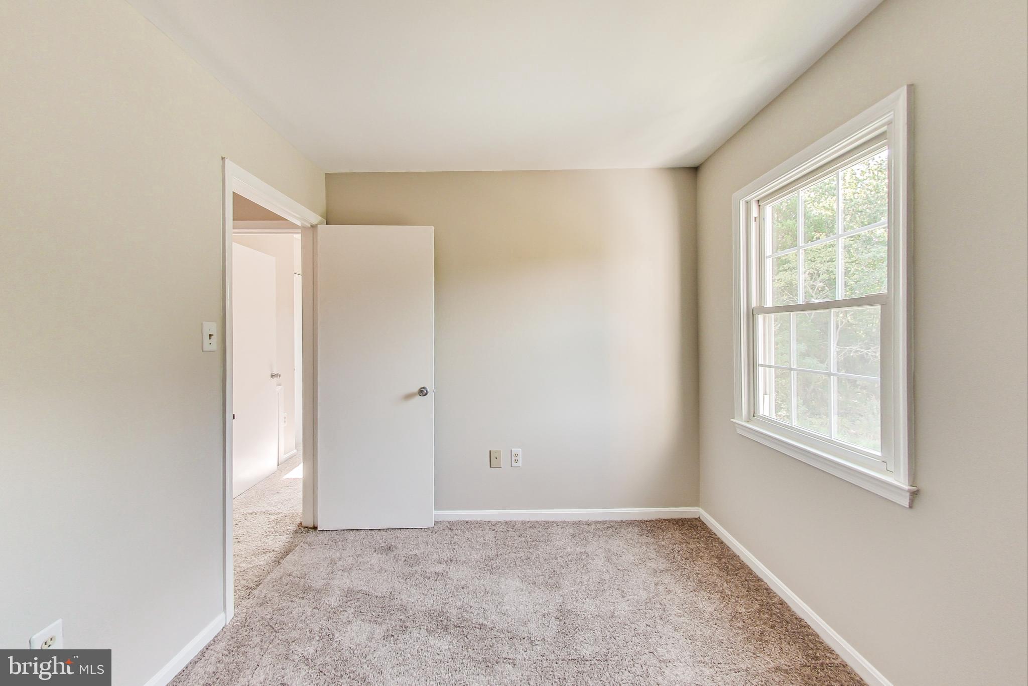 BURKE MANOR - Residential