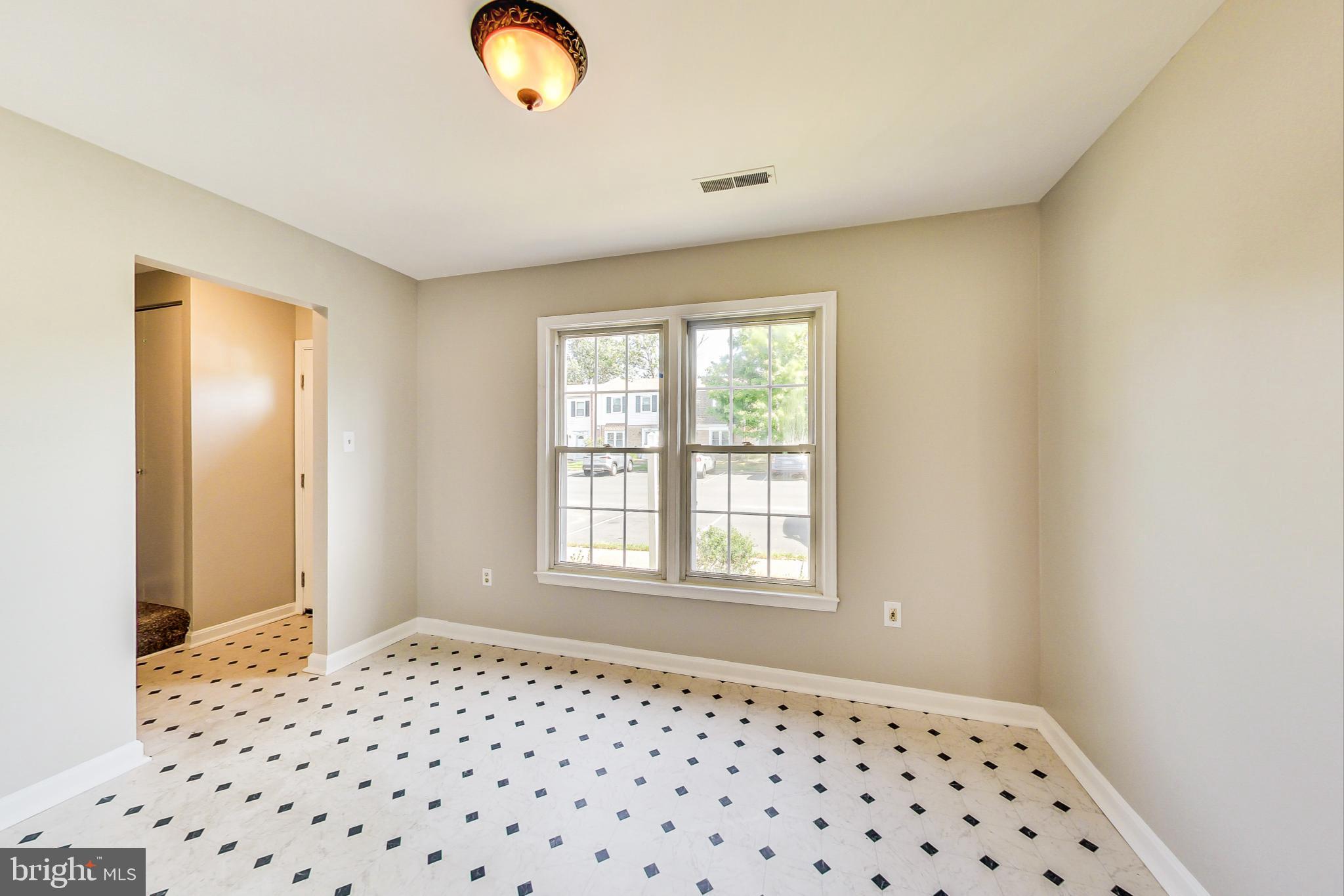 BURKE MANOR - Residential