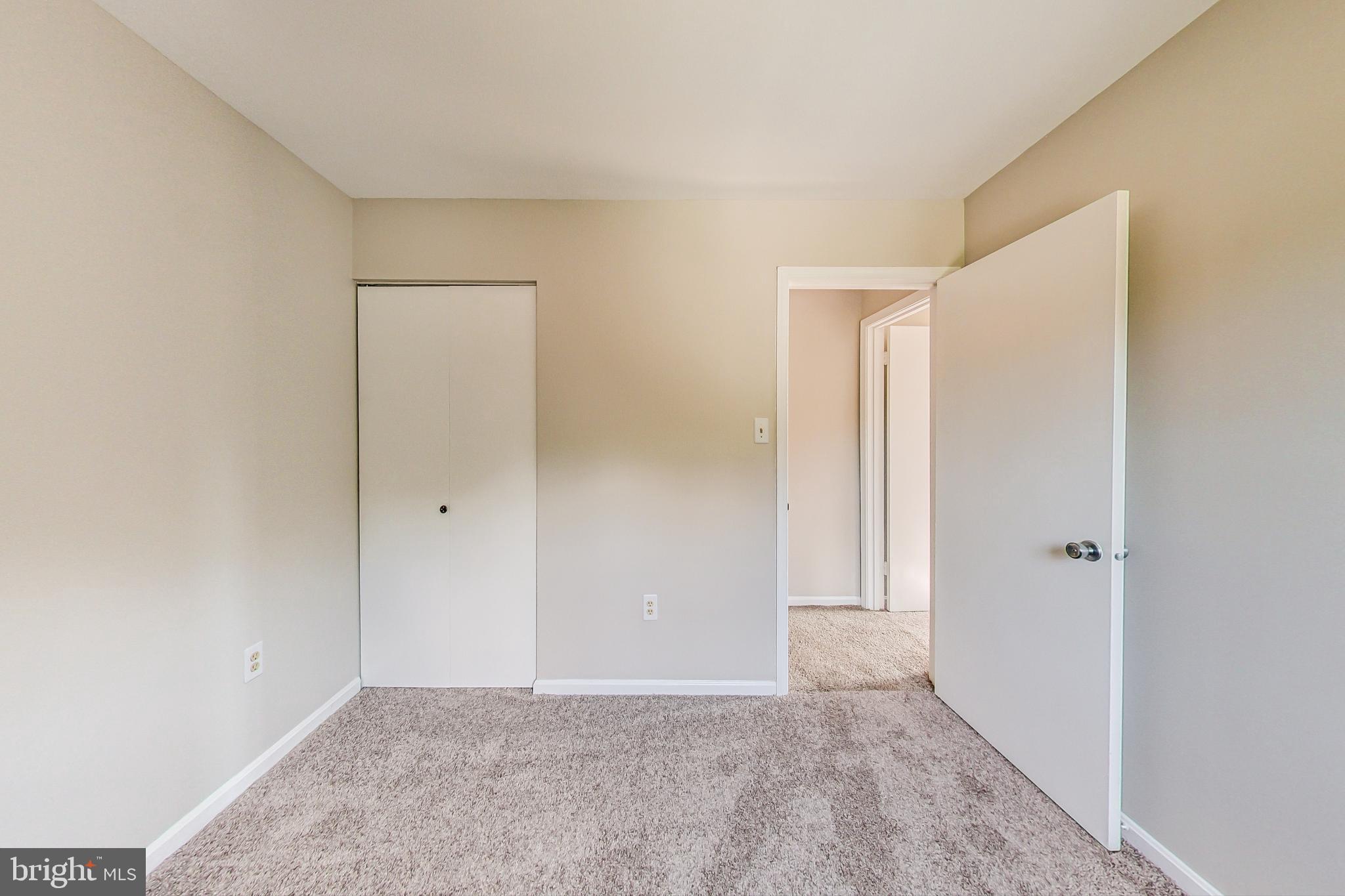 BURKE MANOR - Residential