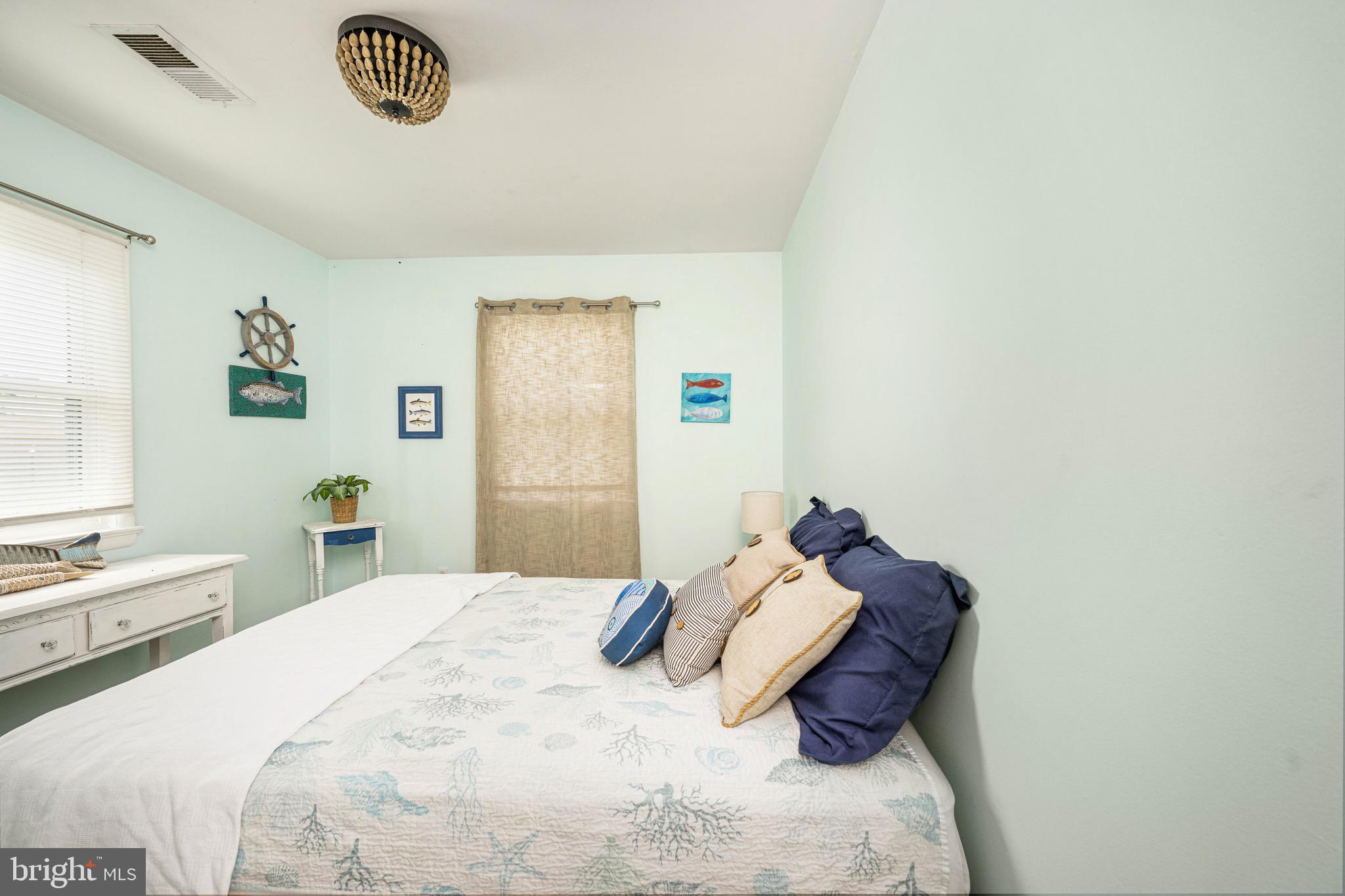 TOWN OF COLONIAL BEACH - Residential