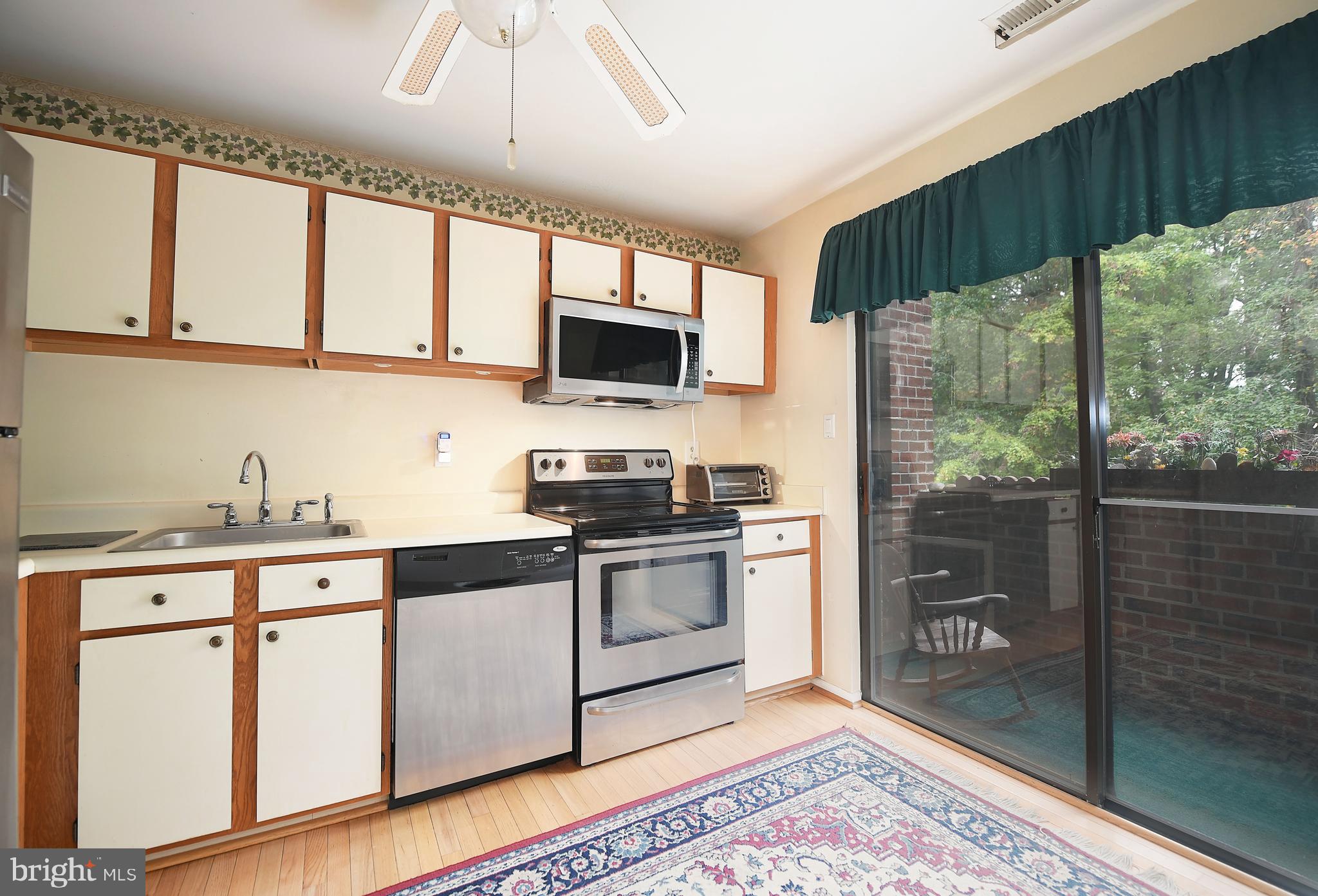 CHAPEL VILLAGE - Residential