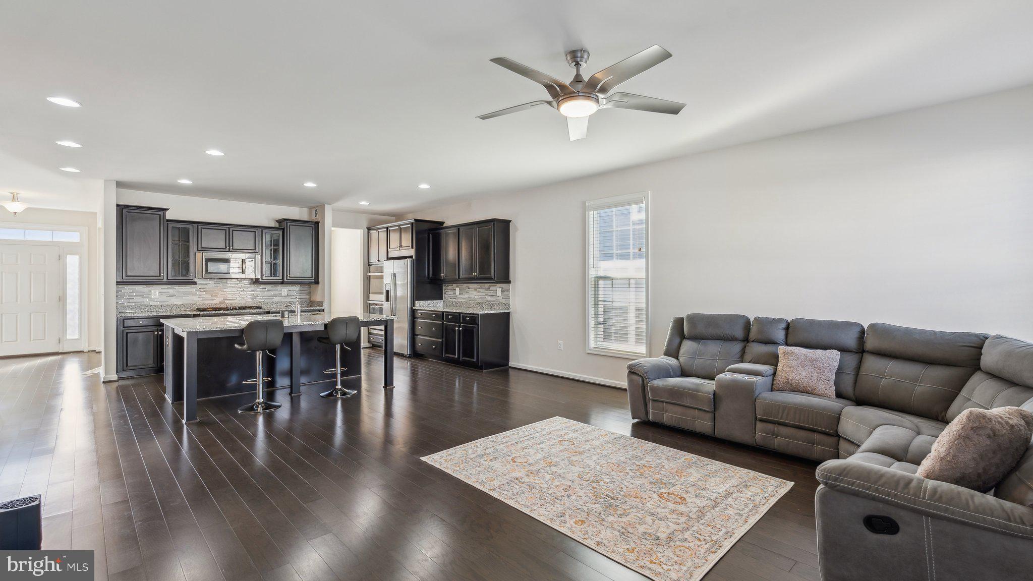 EMBREY MILL - Residential