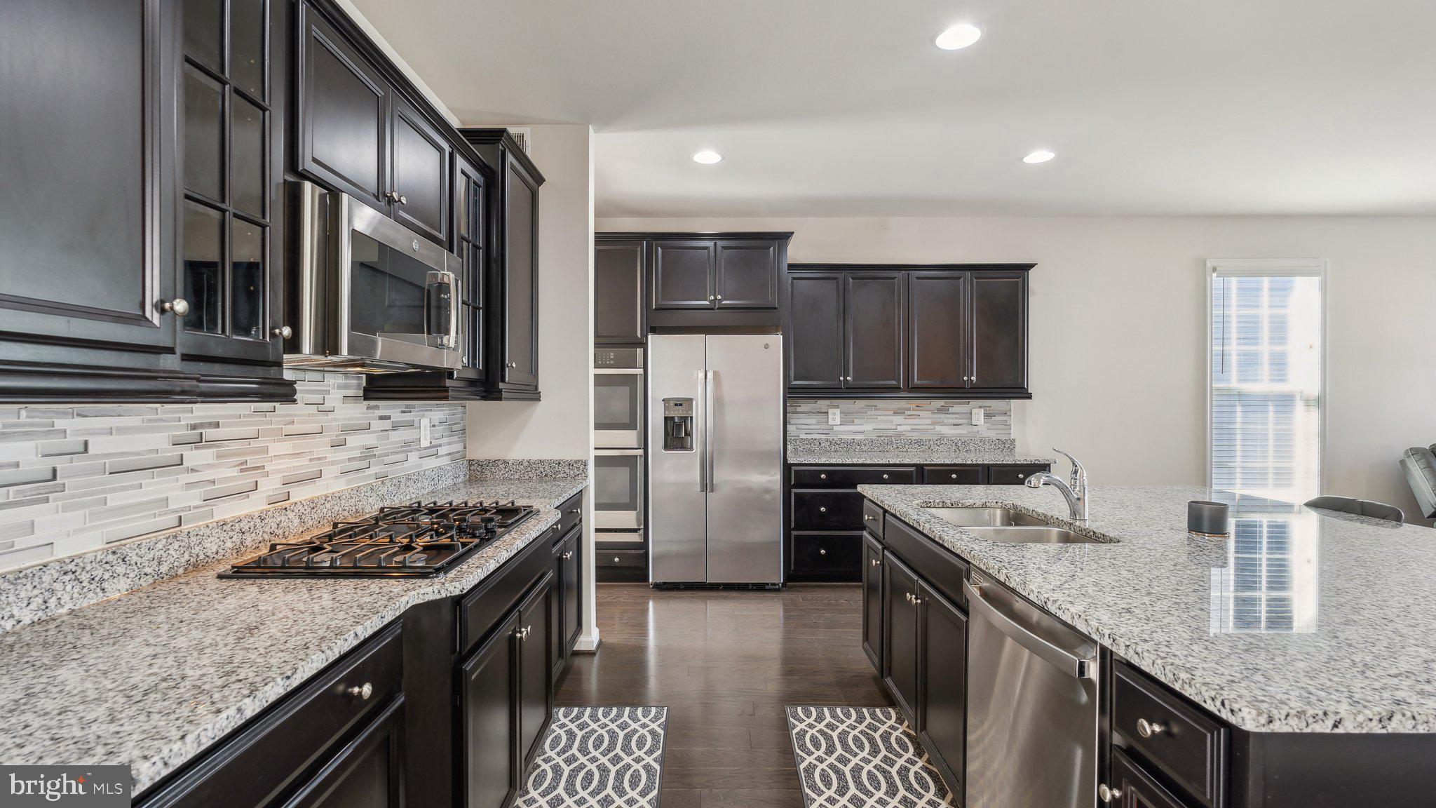 EMBREY MILL - Residential