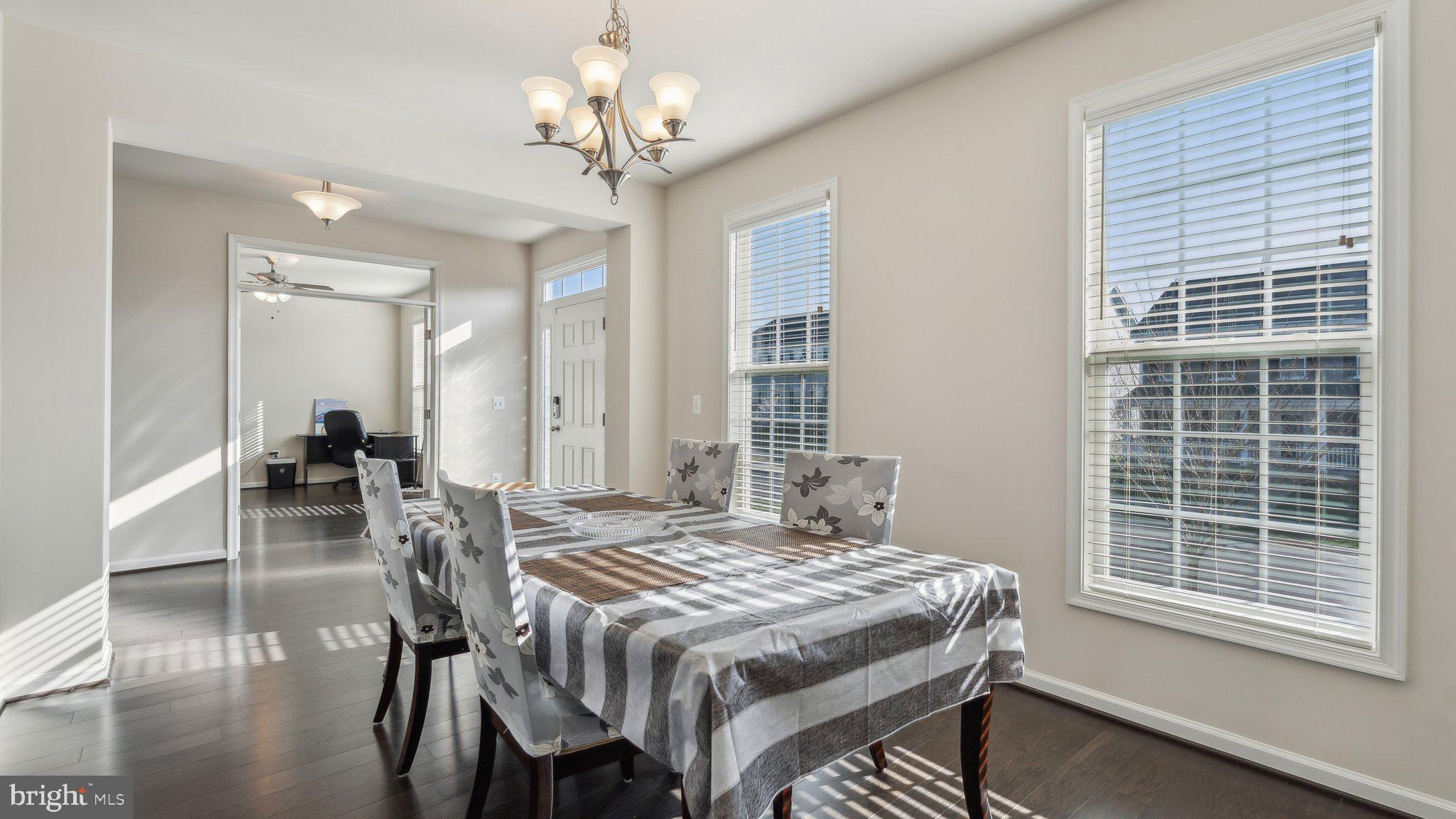 EMBREY MILL - Residential