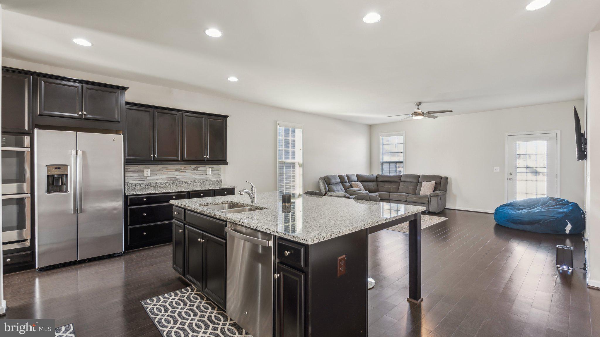 EMBREY MILL - Residential