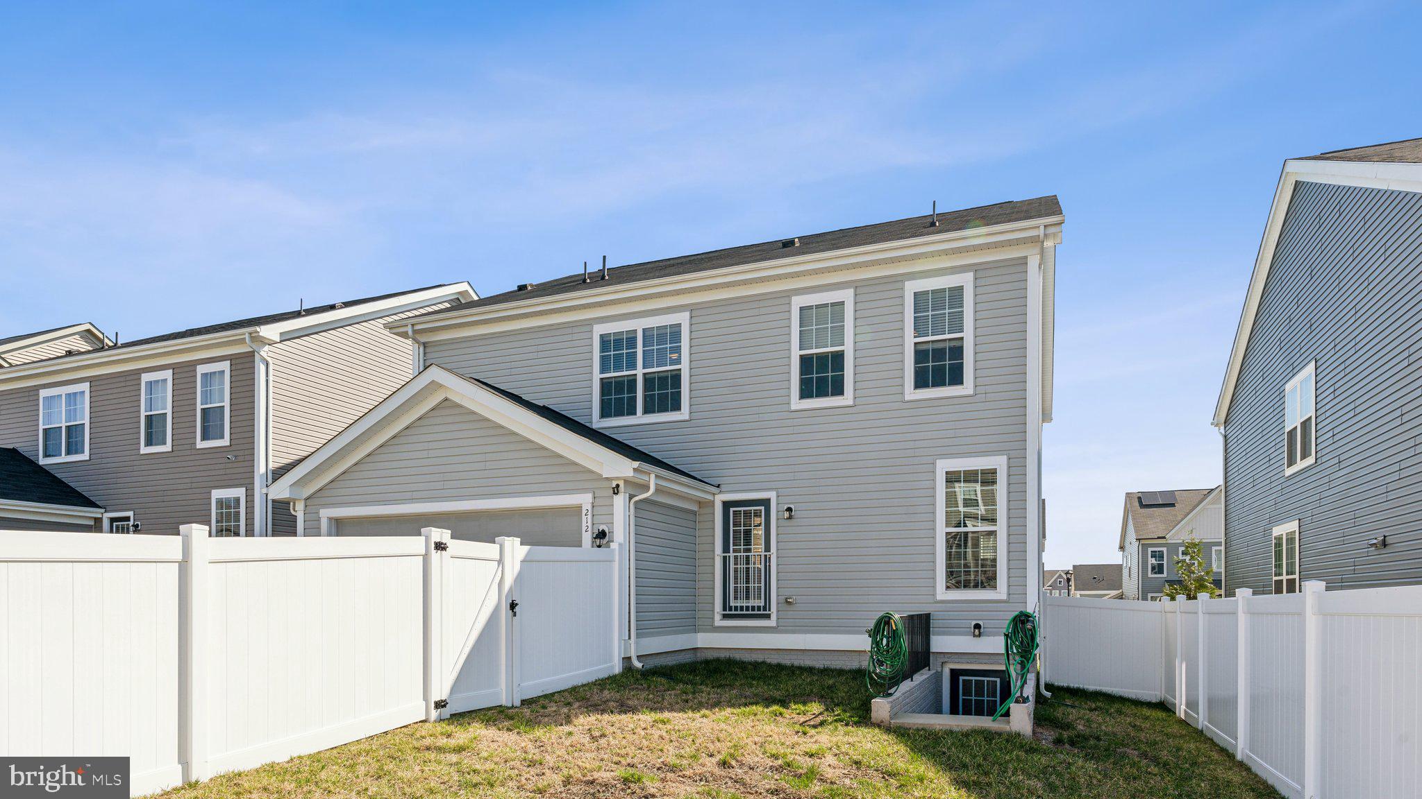 EMBREY MILL - Residential