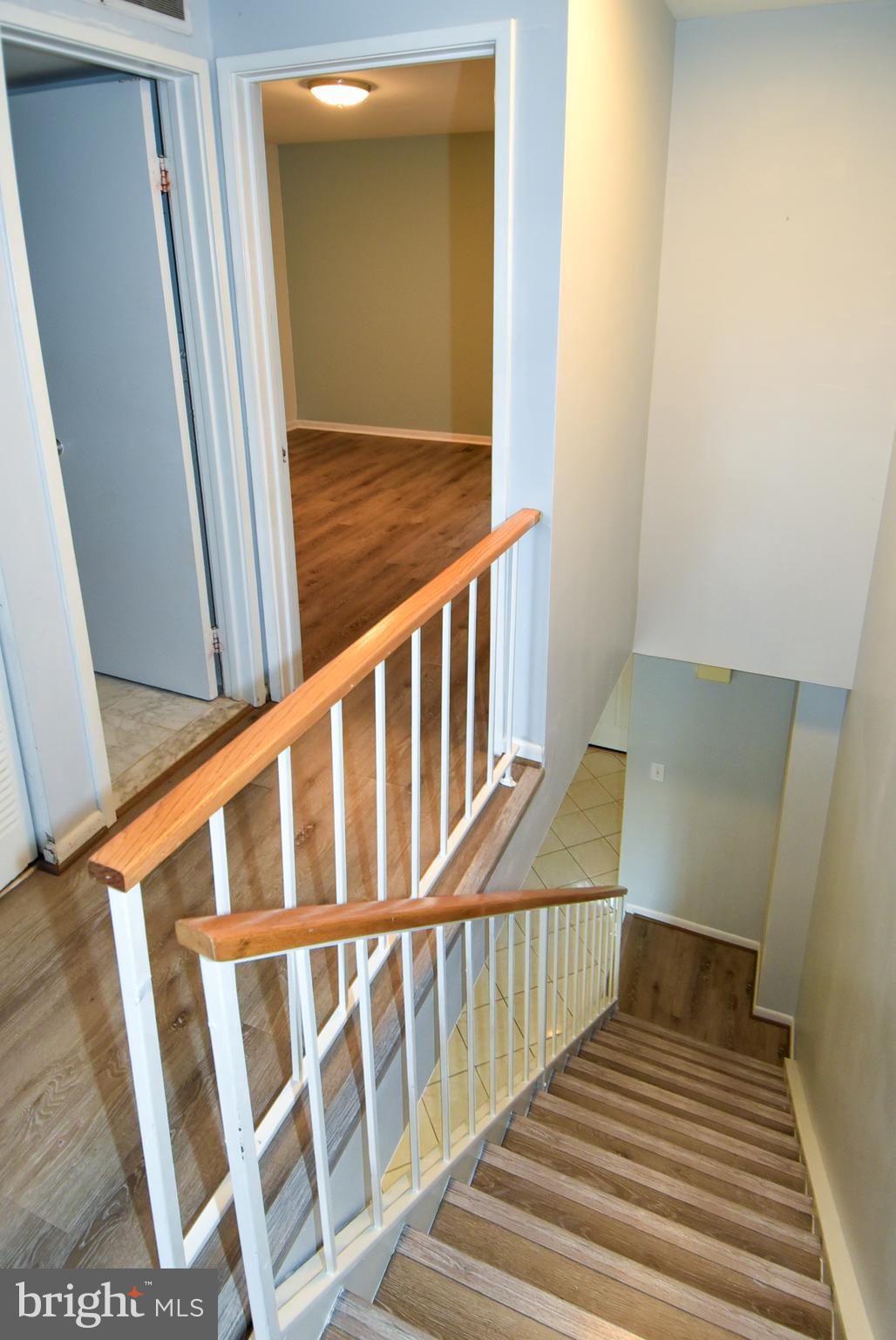 MONTGOMERY CENTURY - Residential Lease