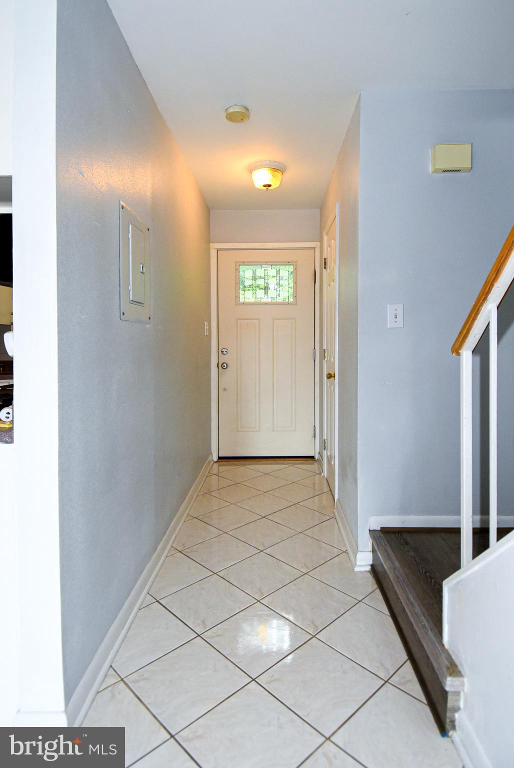 MONTGOMERY CENTURY - Residential Lease