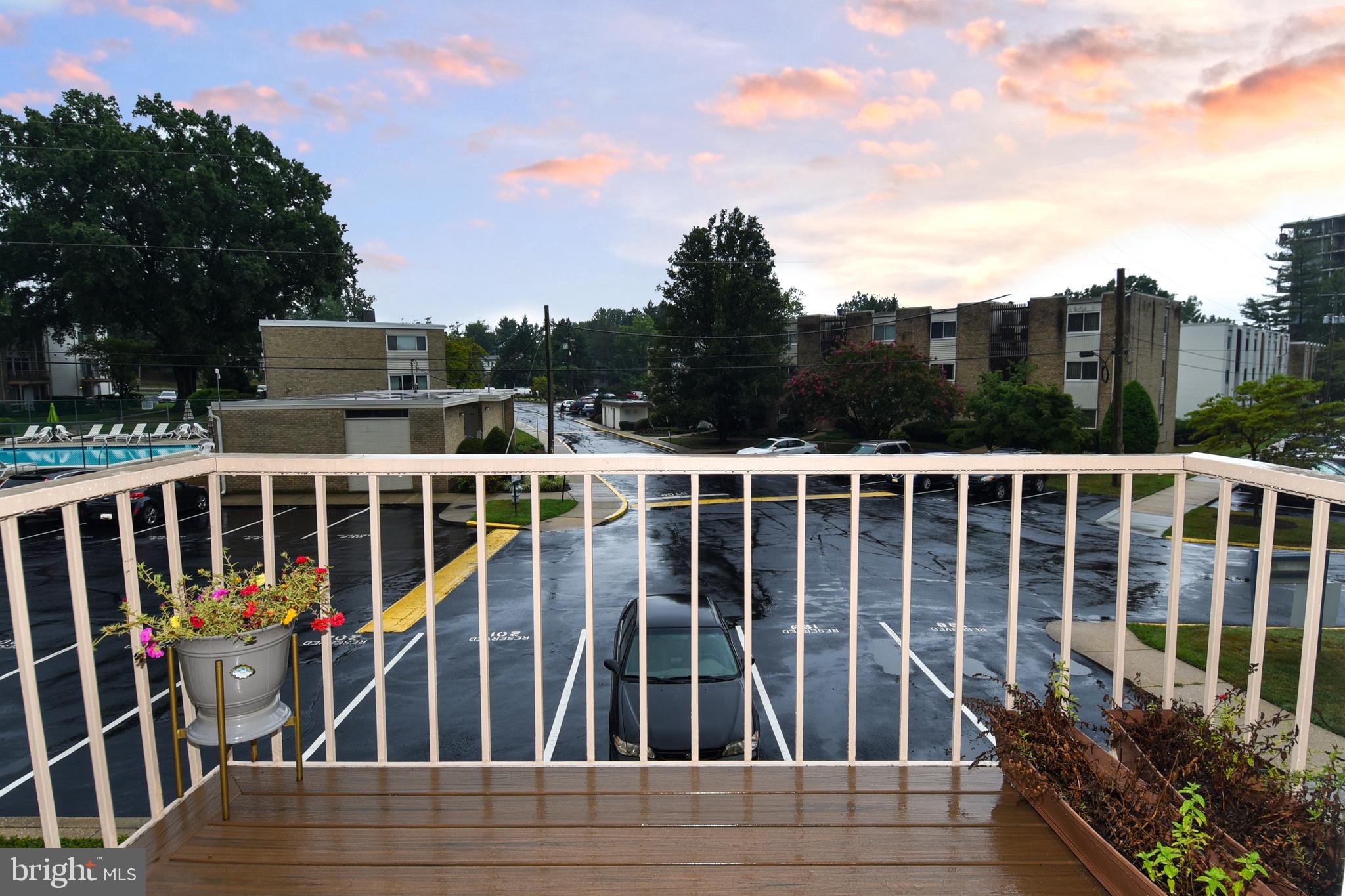 MONTGOMERY CENTURY - Residential Lease