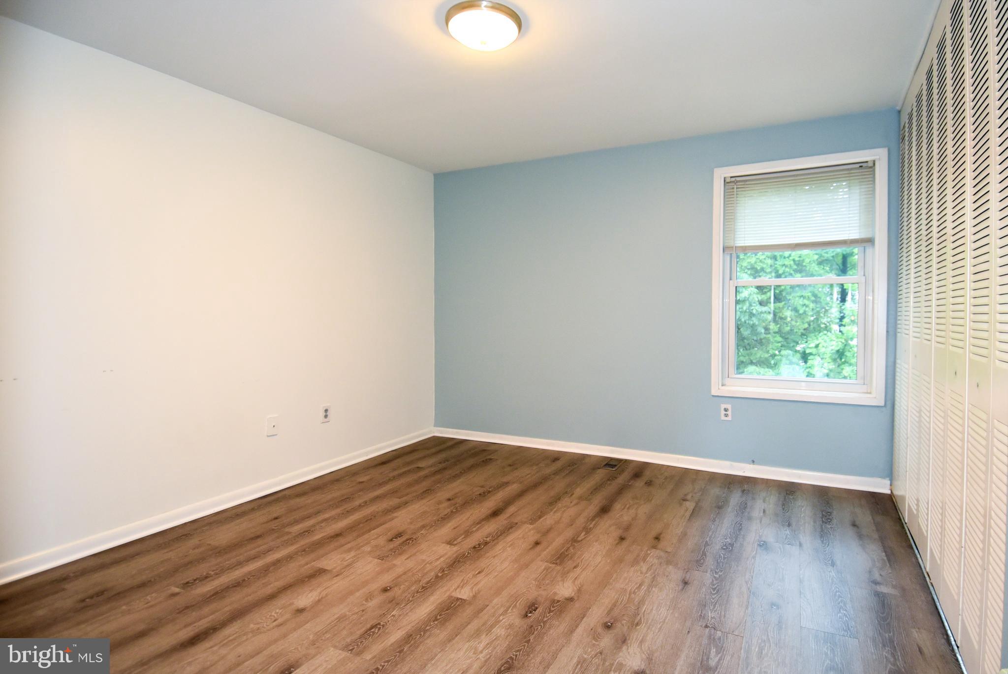 MONTGOMERY CENTURY - Residential Lease