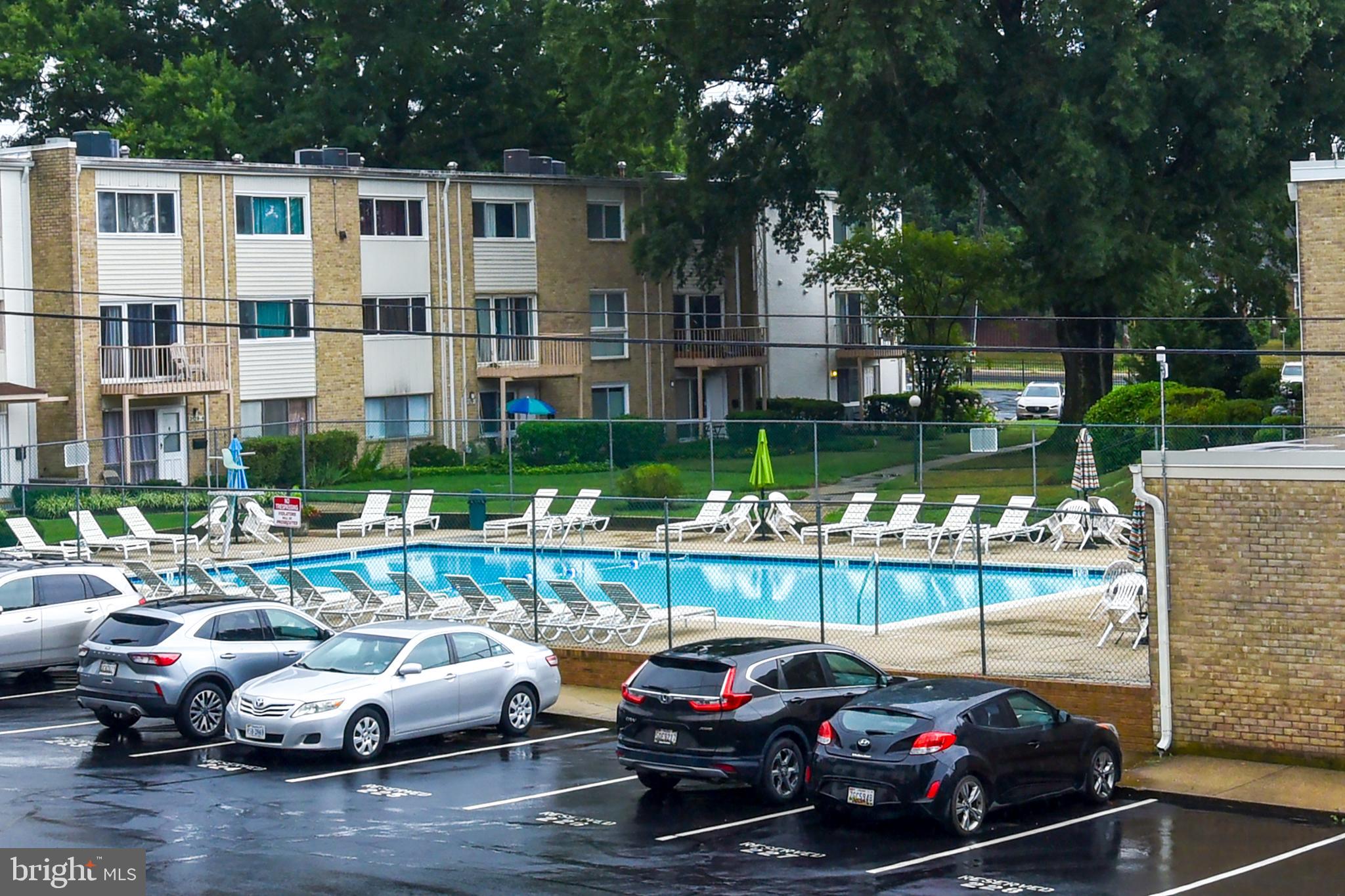 MONTGOMERY CENTURY - Residential Lease