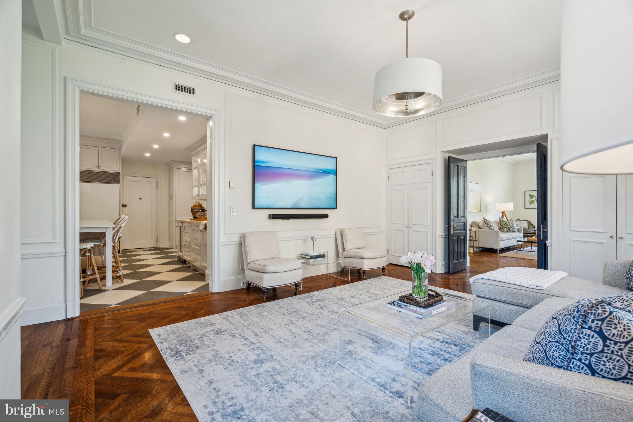 RITTENHOUSE SQUARE - Residential