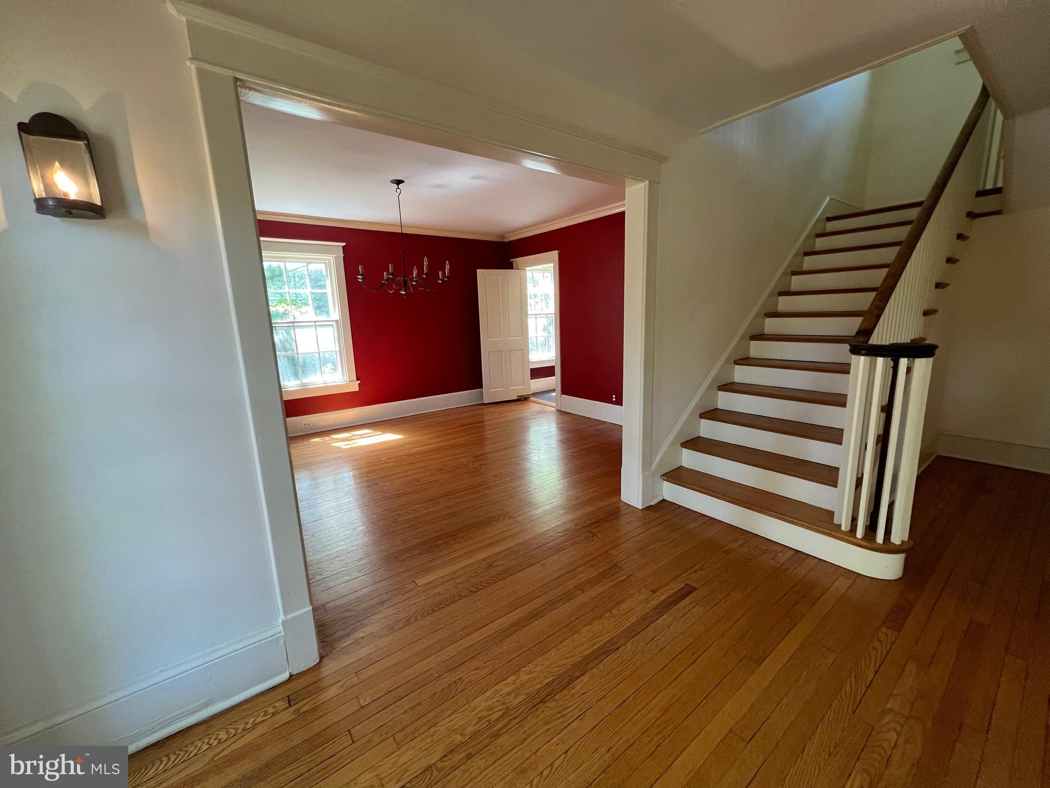 MONTICELLO PARK - Residential Lease