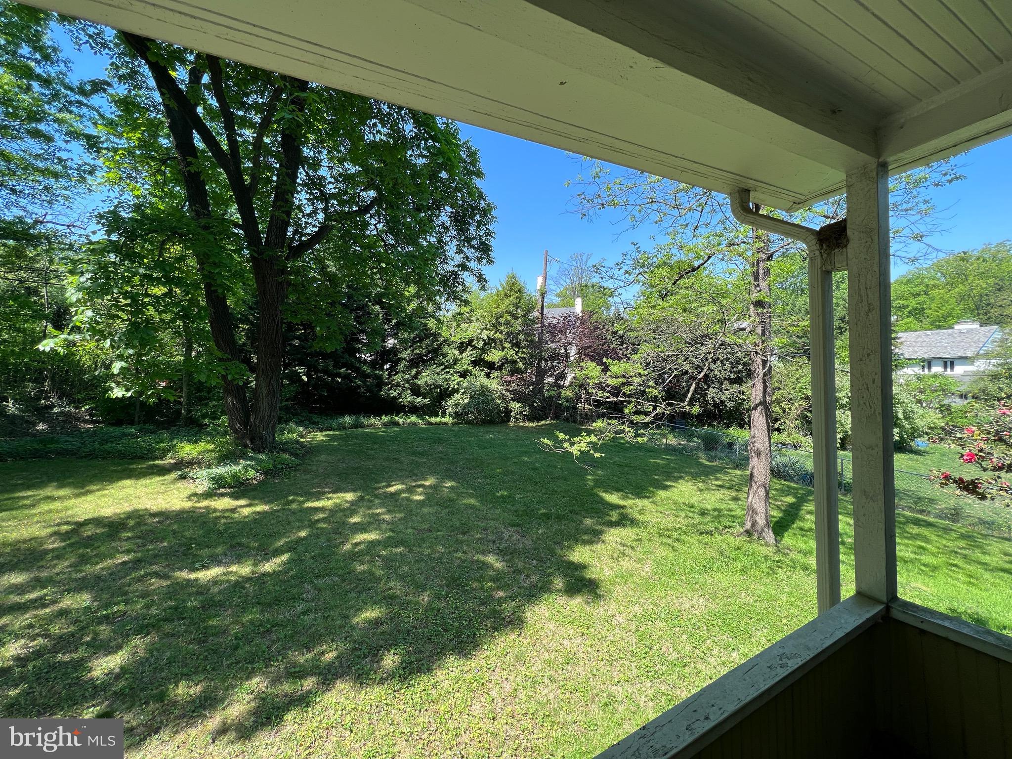 MONTICELLO PARK - Residential Lease