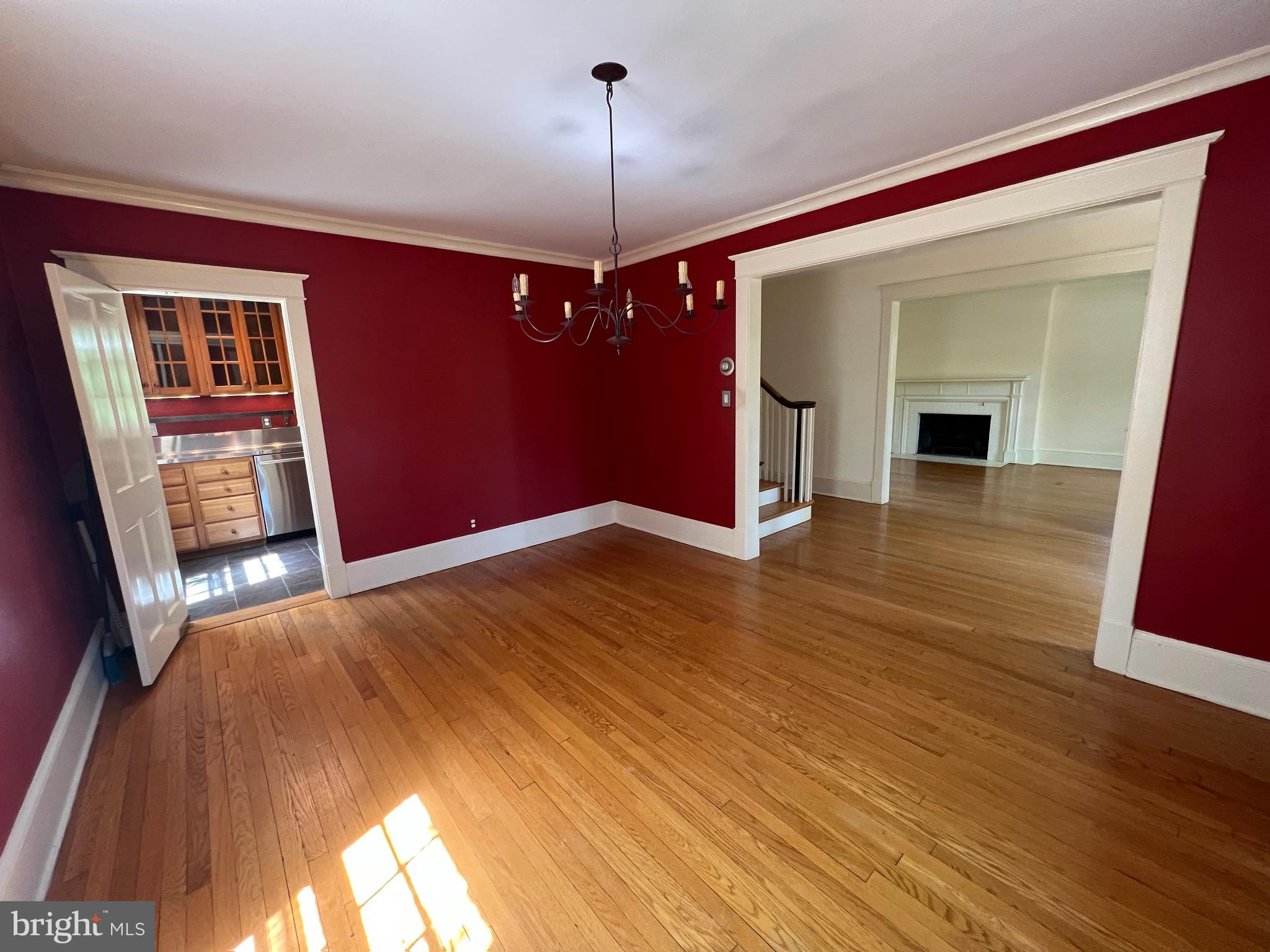 MONTICELLO PARK - Residential Lease