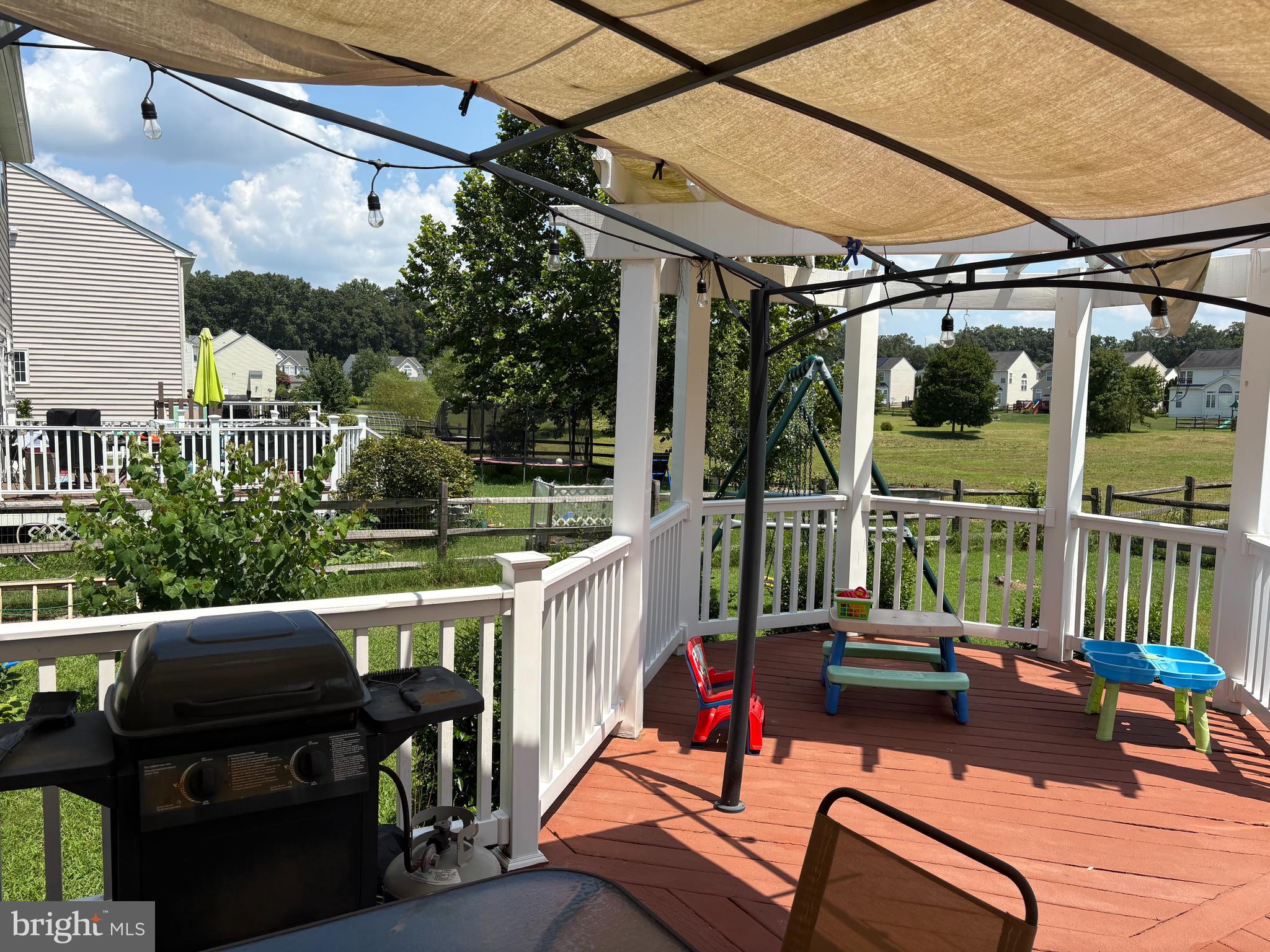 HOPYARD FARM - Residential Lease