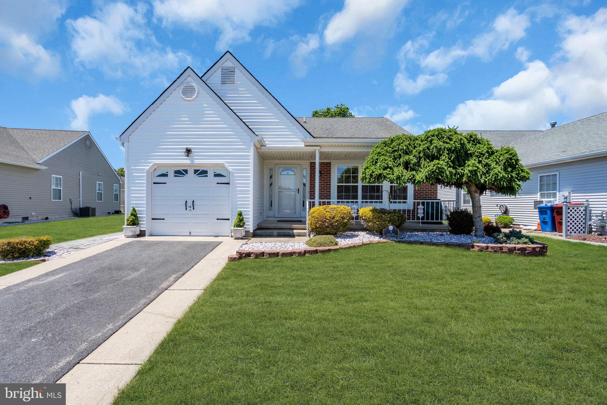 5 VIENNA DRIVE