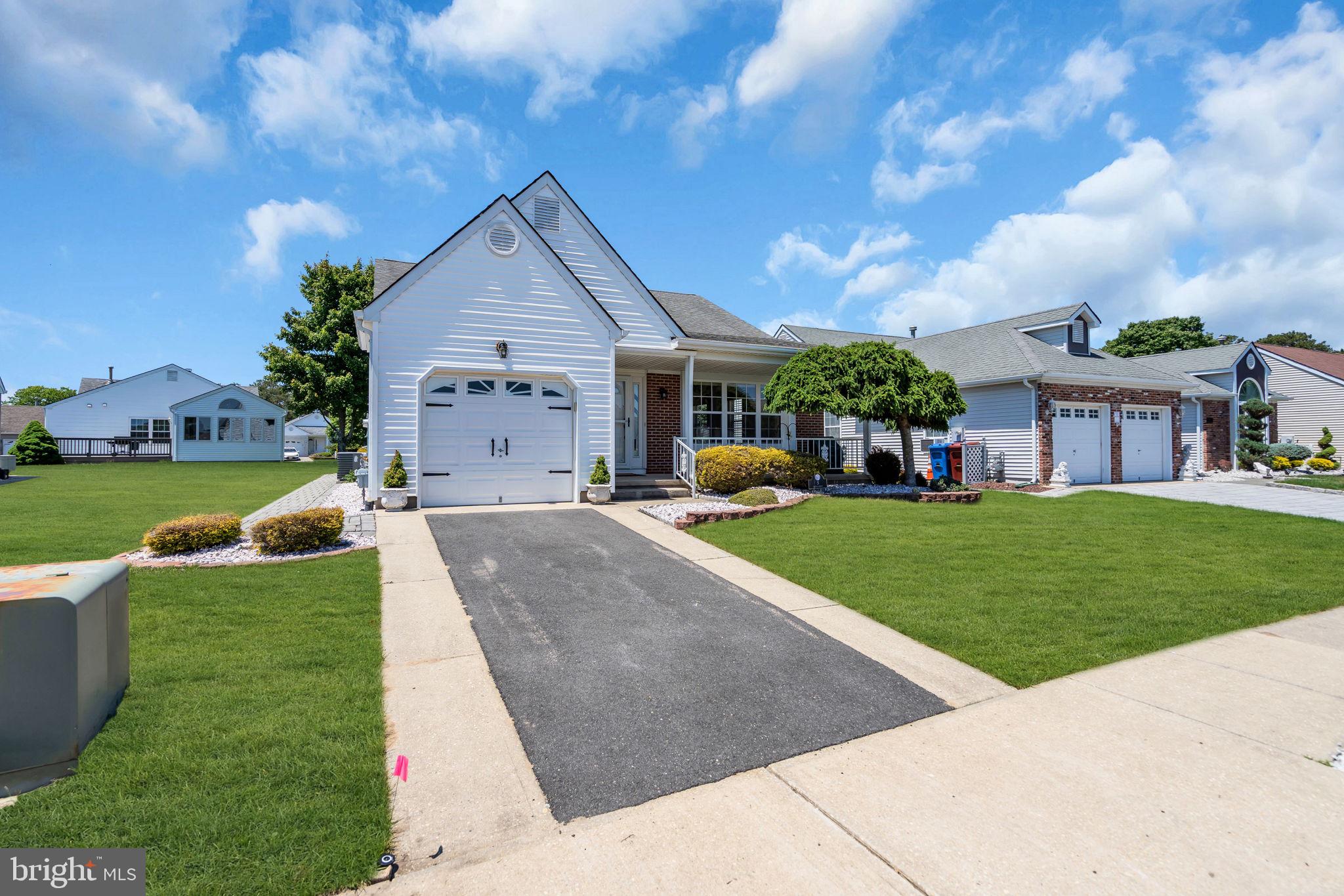 5 VIENNA DRIVE