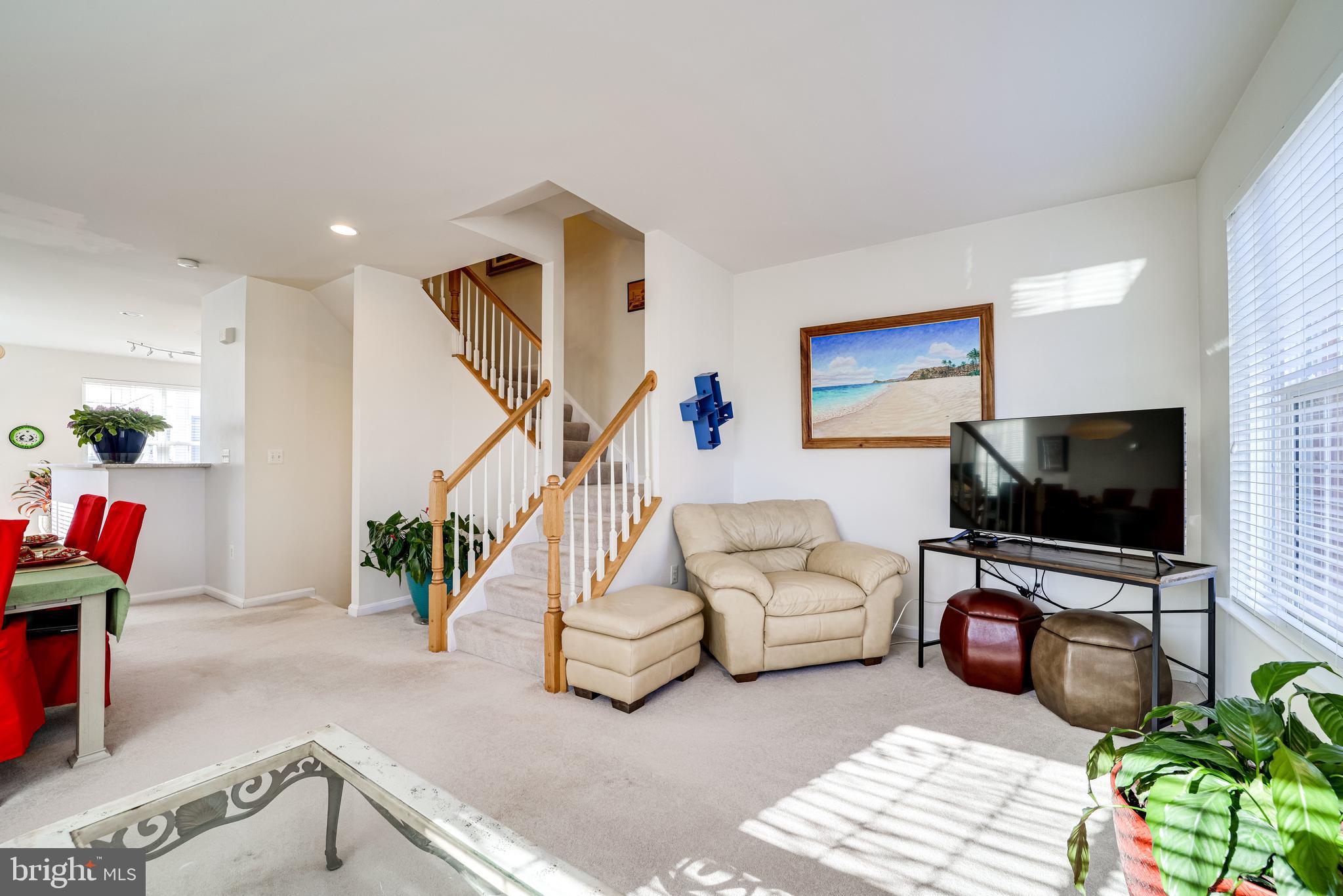 HUNTINGTON STATION - Residential