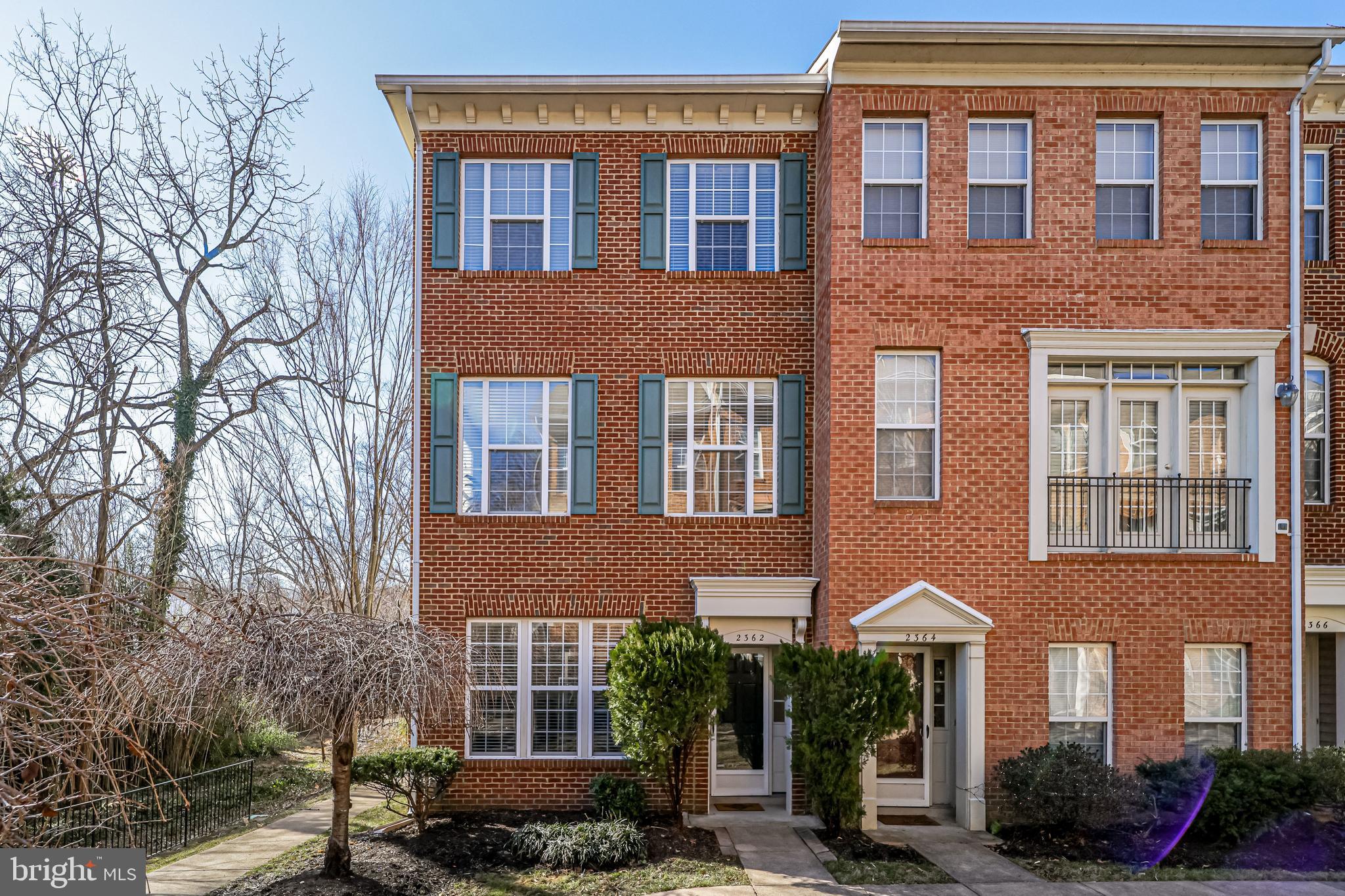 HUNTINGTON STATION - Residential