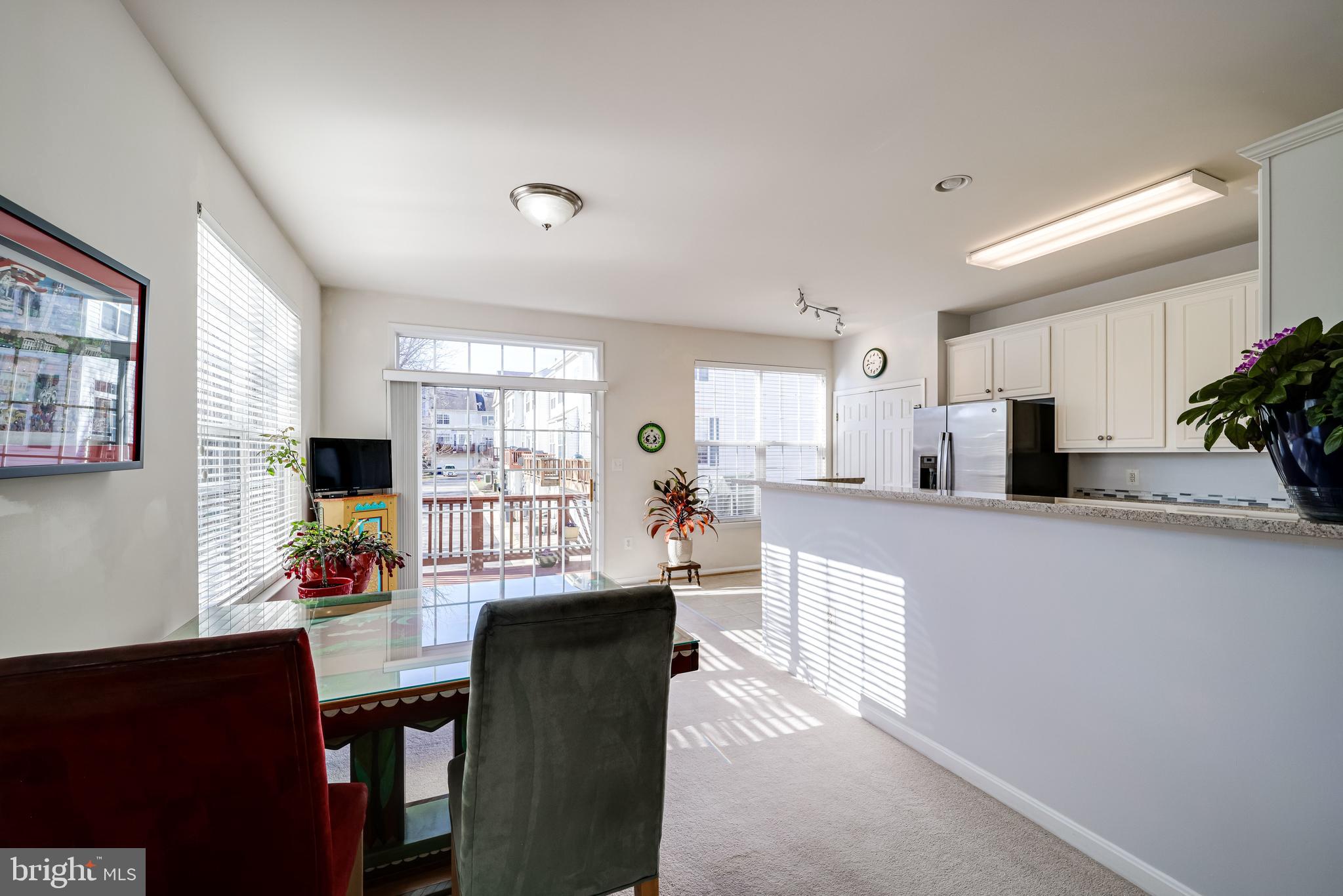 HUNTINGTON STATION - Residential